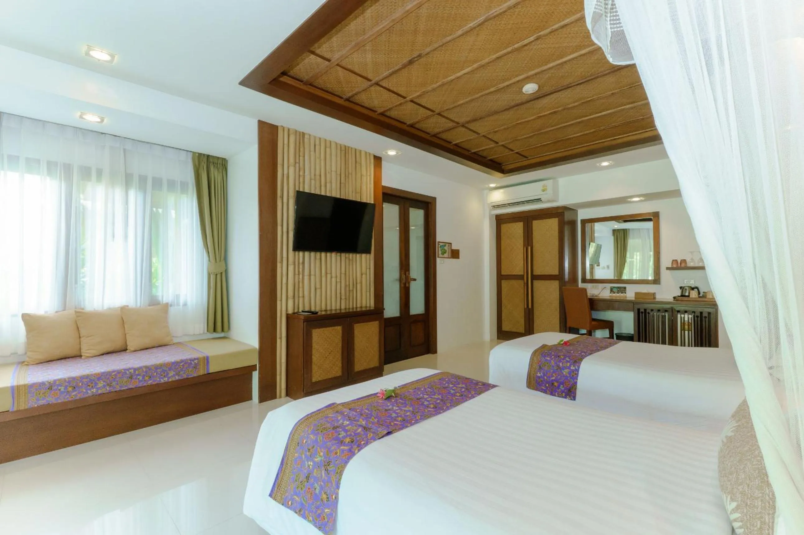 Bed in Ban Sainai Resort- Aonang's Green Resort