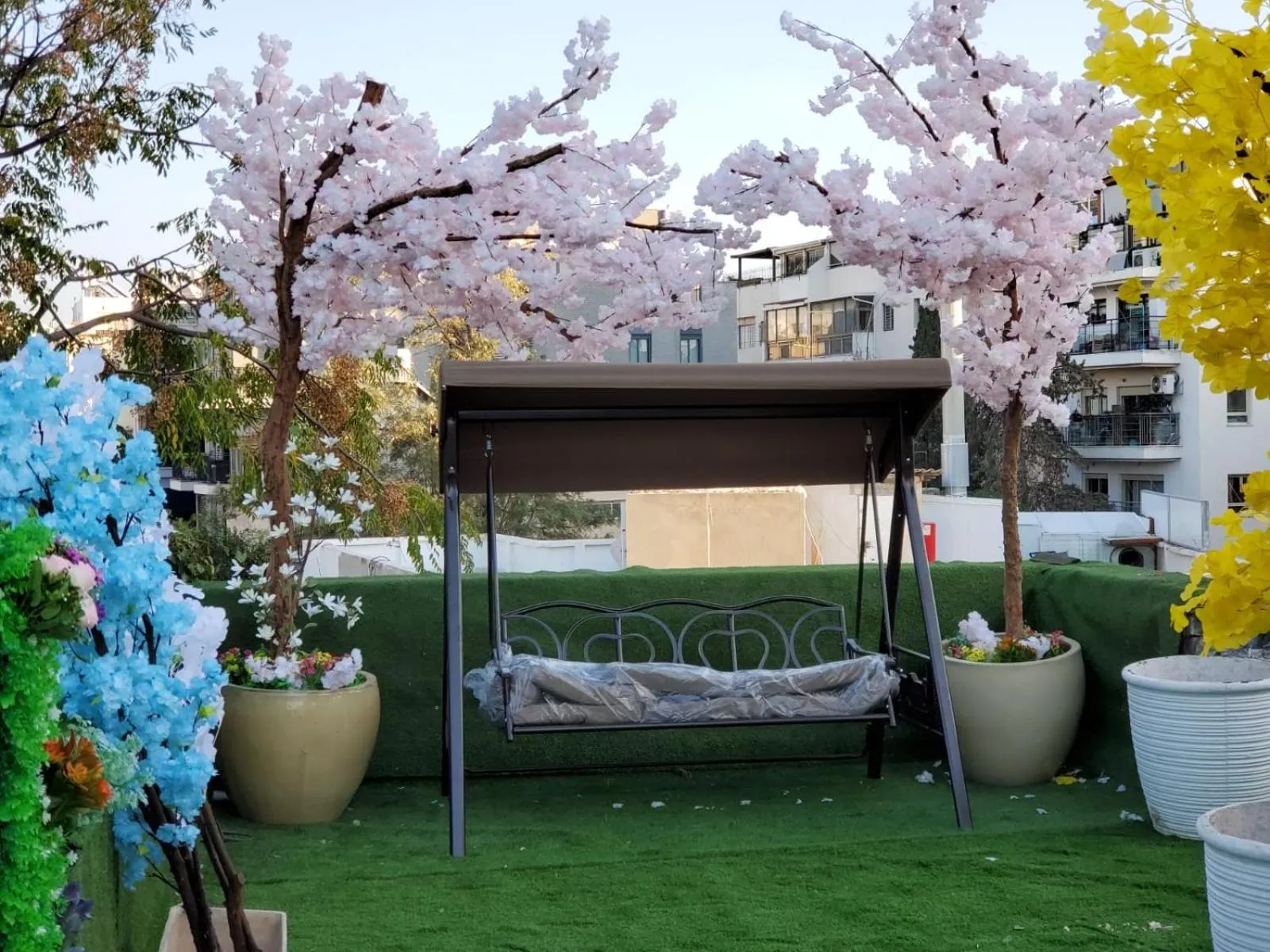 Patio in King's Rooftop Studios