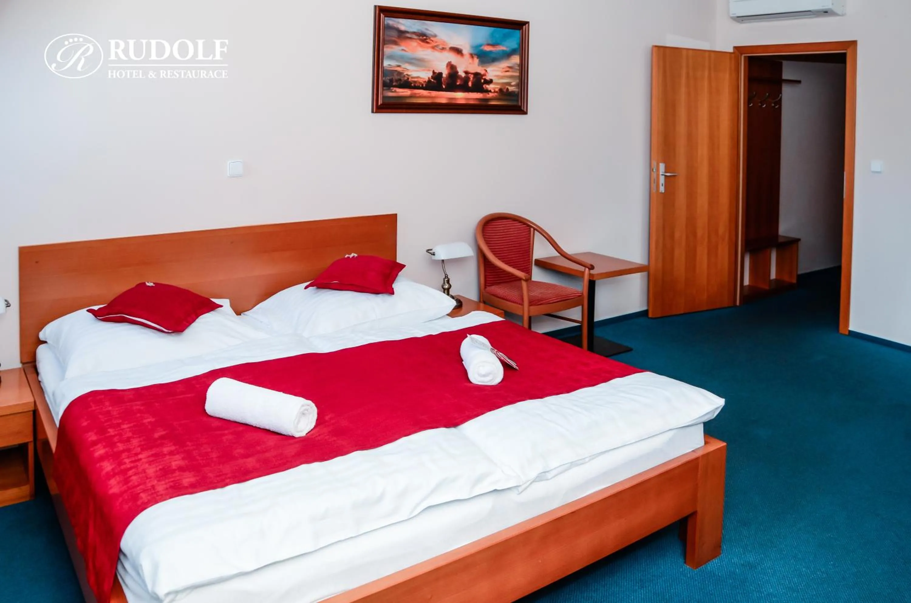 King Room - single occupancy in Hotel Rudolf