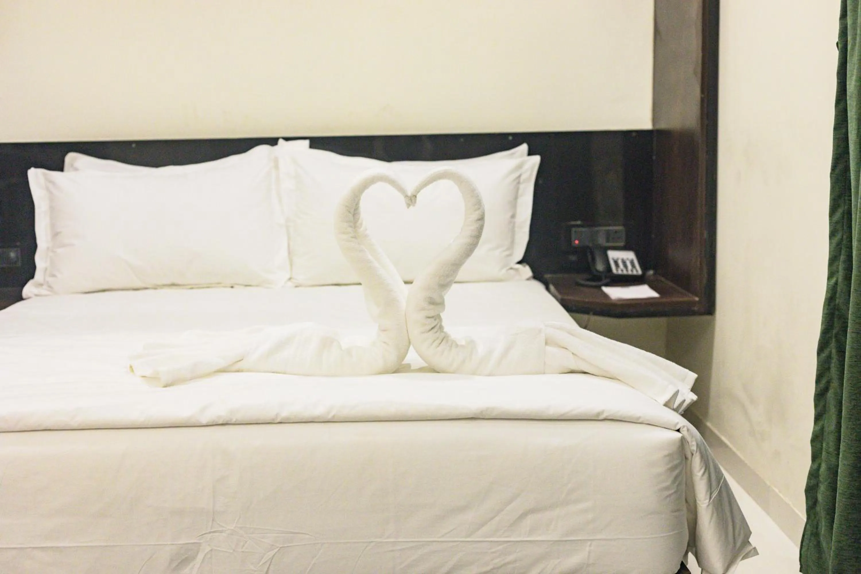 Bed in Little Mastiff Moshi by OTHPL