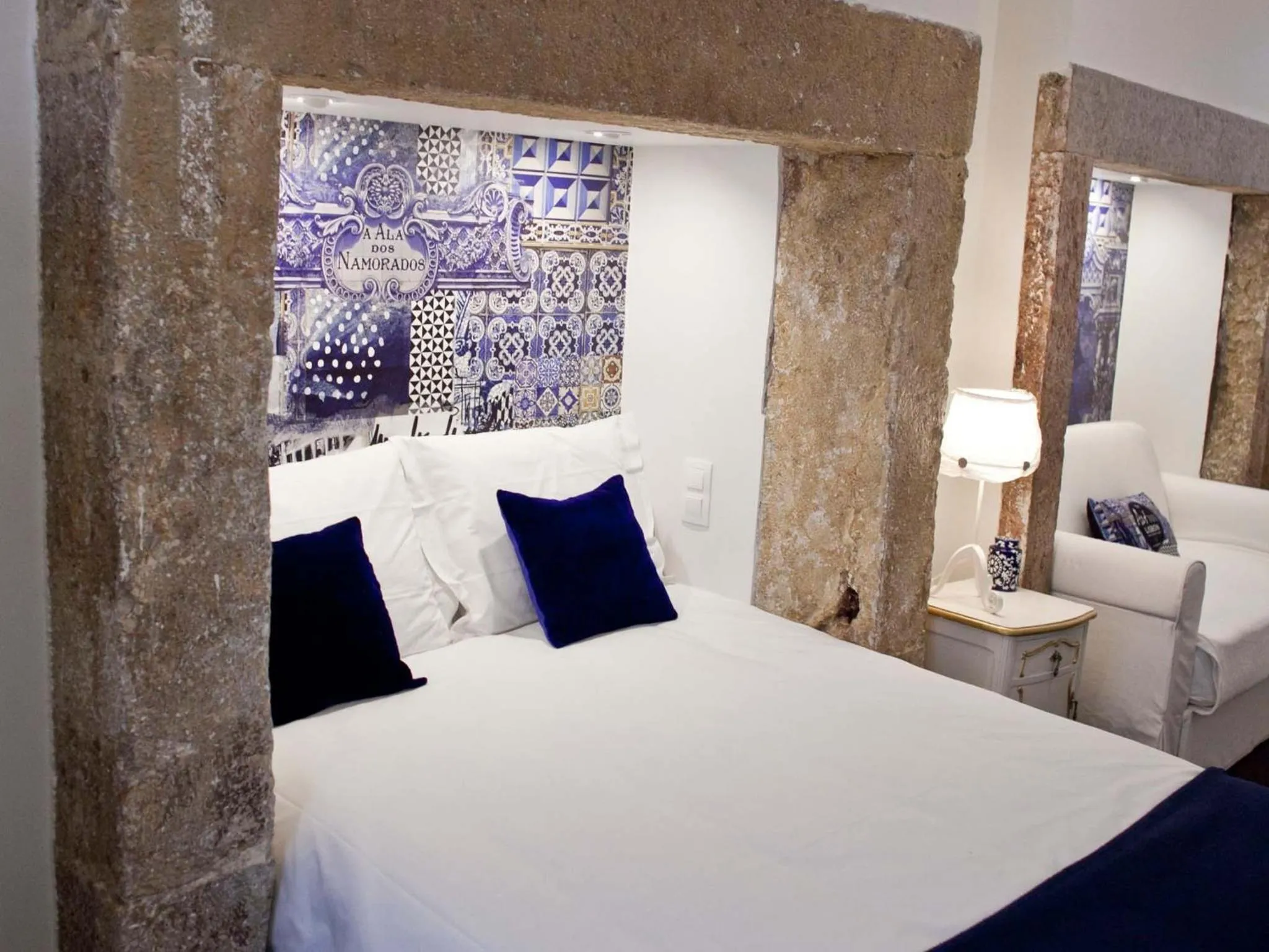 Bed in The ART INN Lisbon