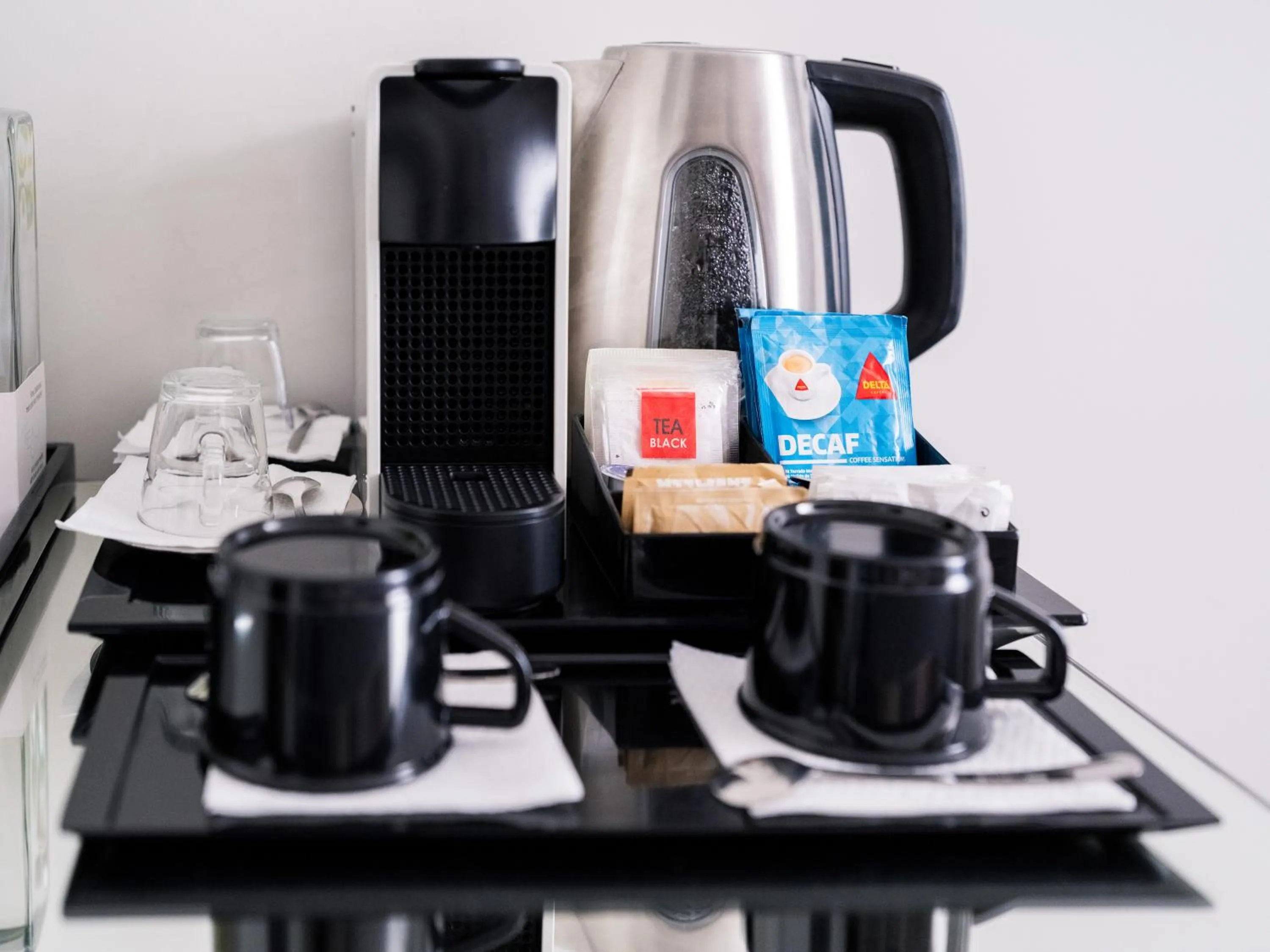 Coffee/tea facilities in The ART INN Lisbon