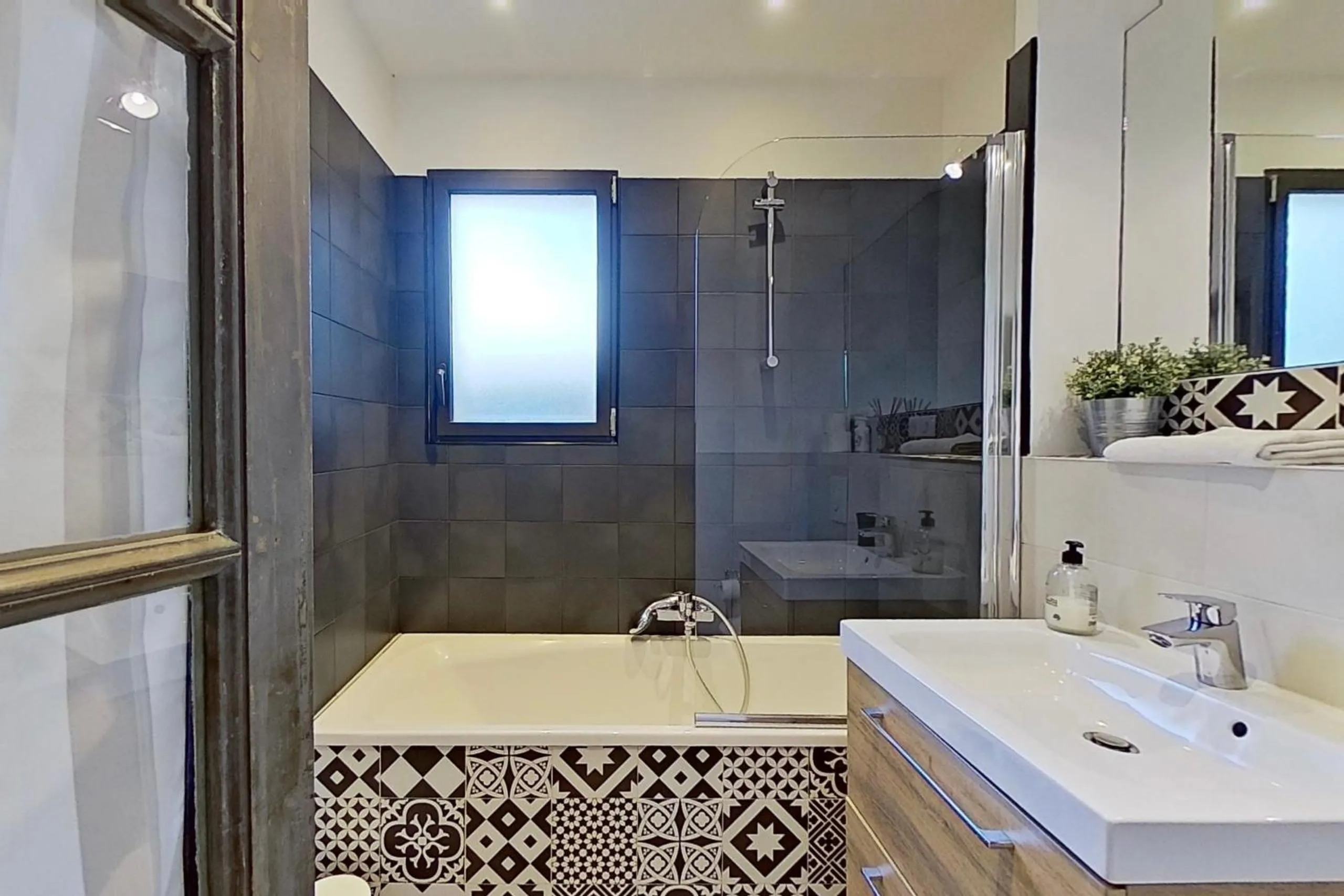 Bathroom in La Villa Dupont d'Avignon