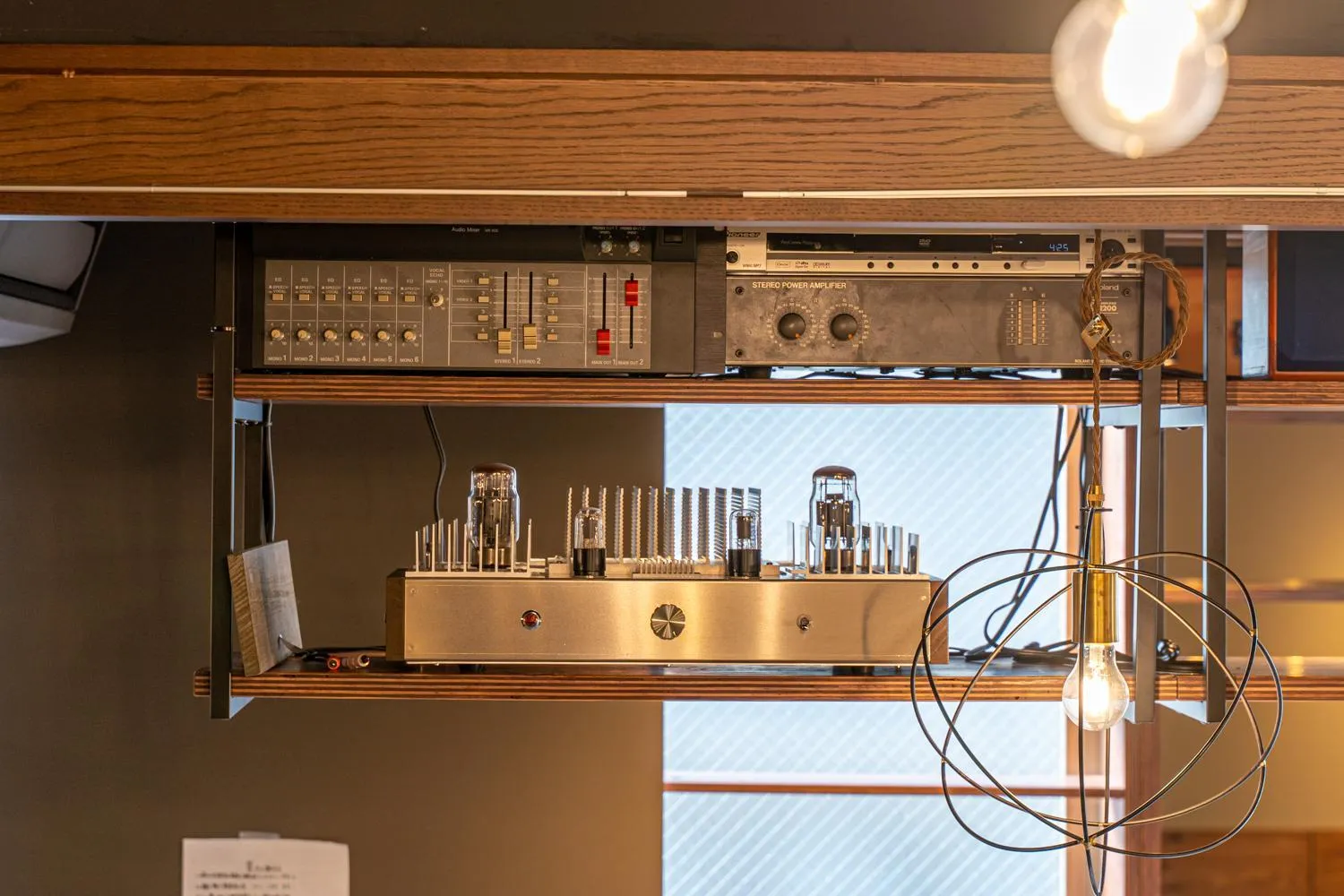 Lounge or bar in Wise Owl Hostels Kyoto