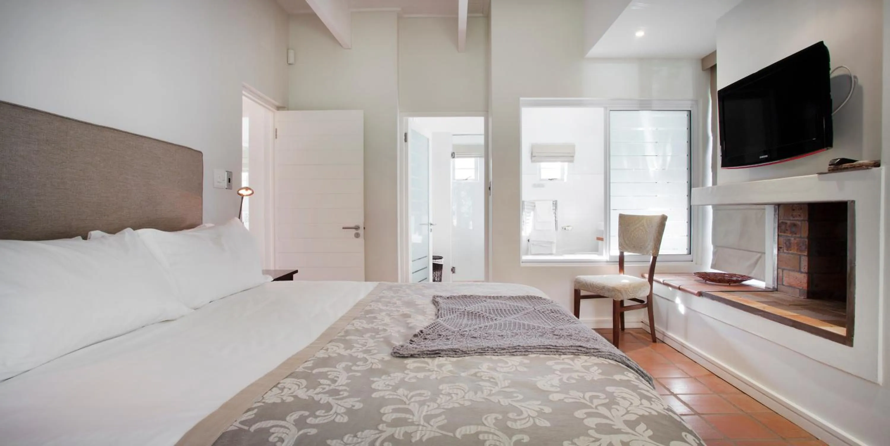 Bed in Klein Welmoed Luxury Guest House