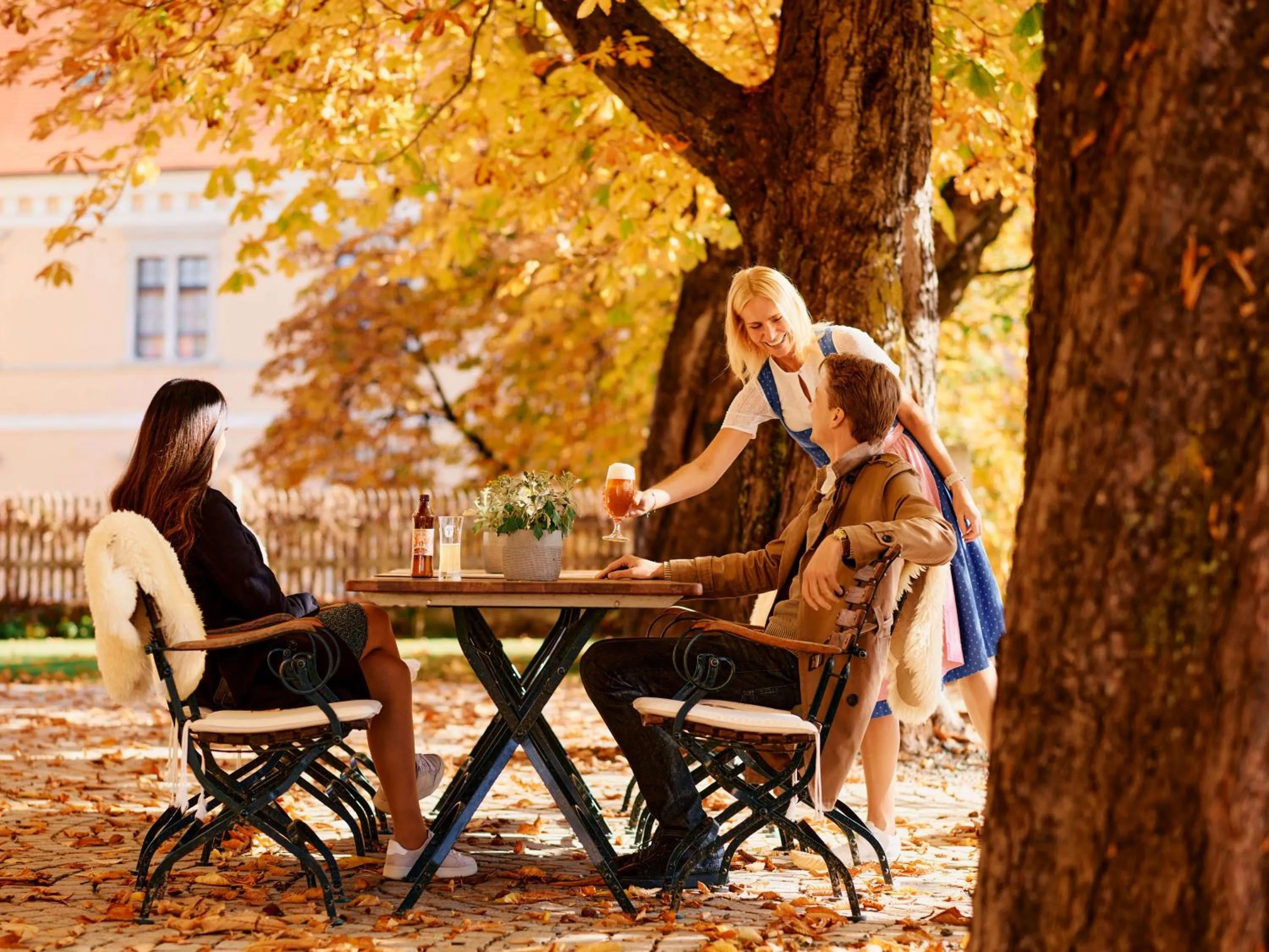 Restaurant/places to eat in TAUROA Hofwirt