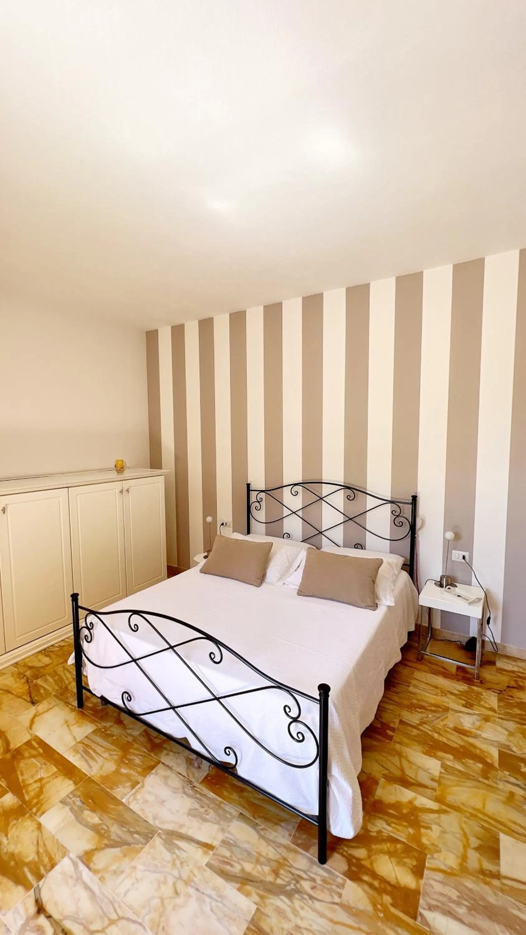 Bedroom, Bed in Villa Iole