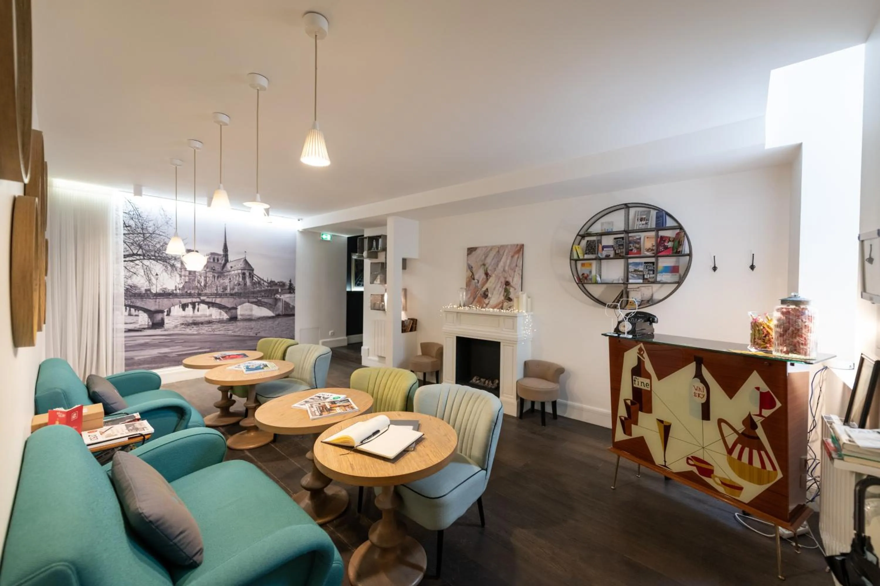 Lobby or reception in 1er Etage Marais