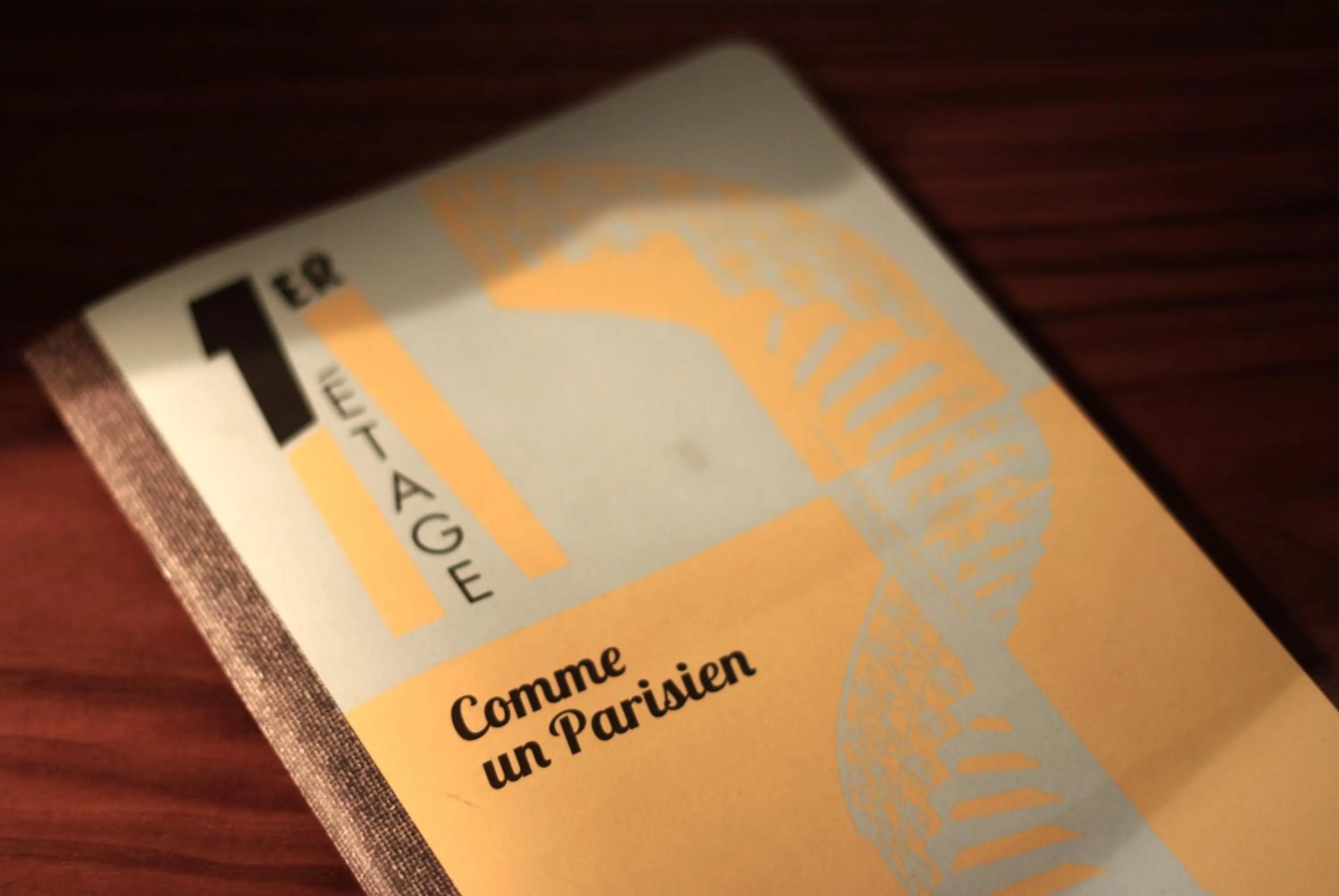 Decorative detail in 1er Etage Marais