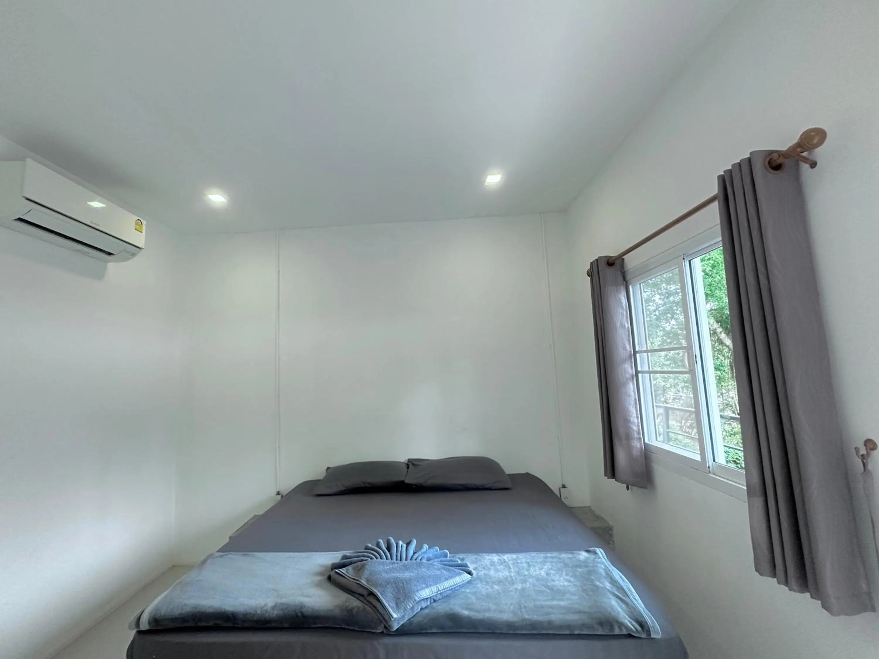 Live In Leaf Koh Tao