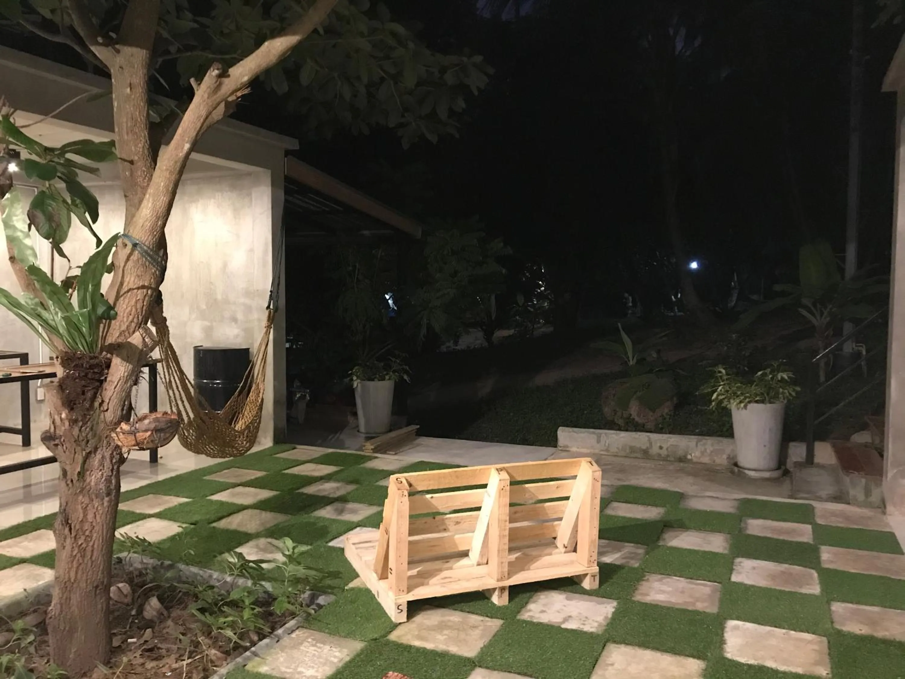 Garden in Live In Leaf Koh Tao