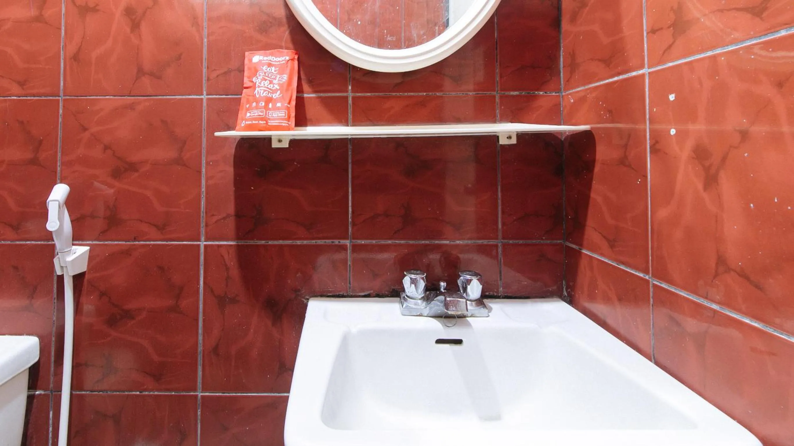 Bathroom in RedDoorz near East Avenue Medical Center