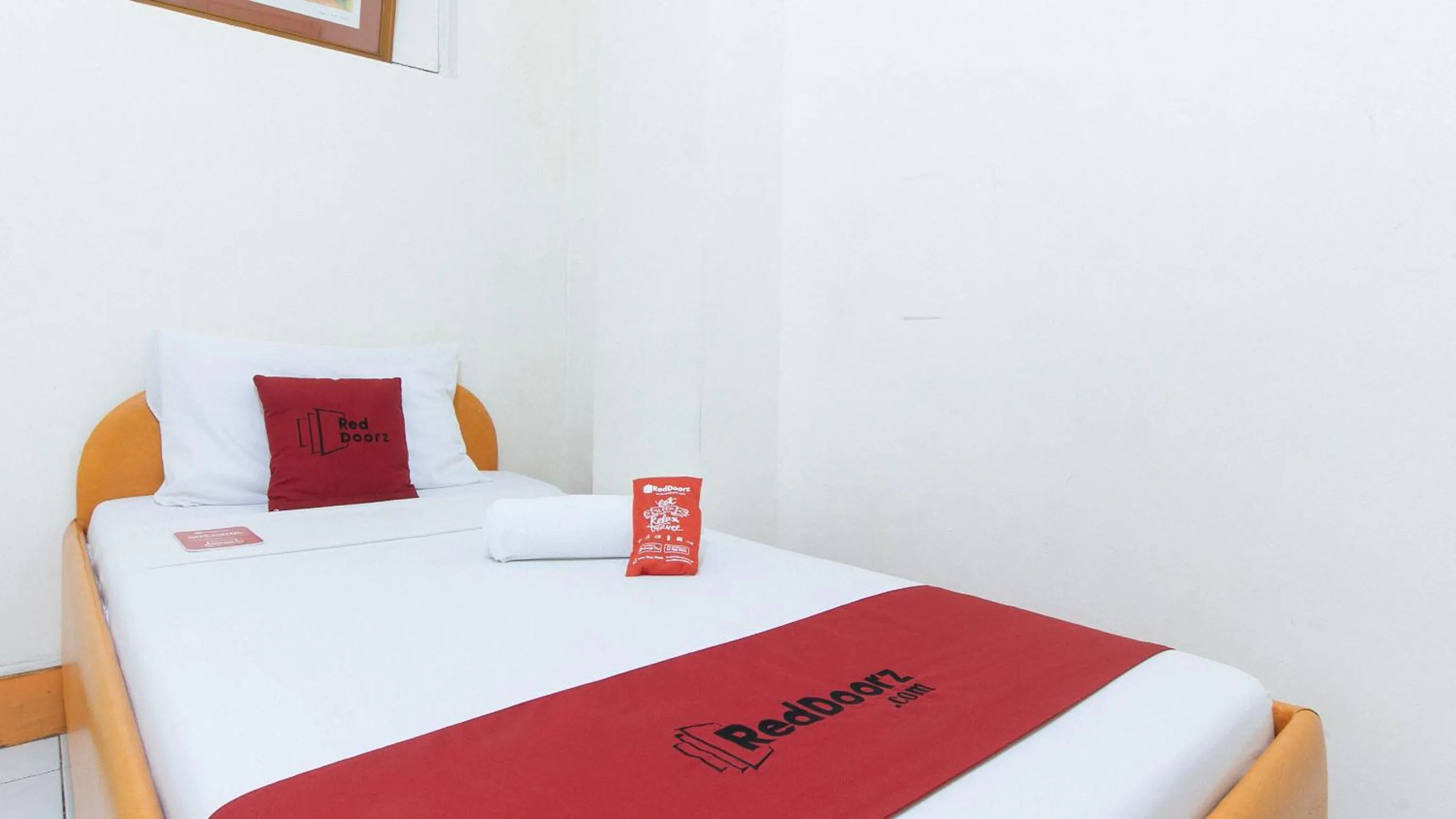 Bed in RedDoorz near East Avenue Medical Center