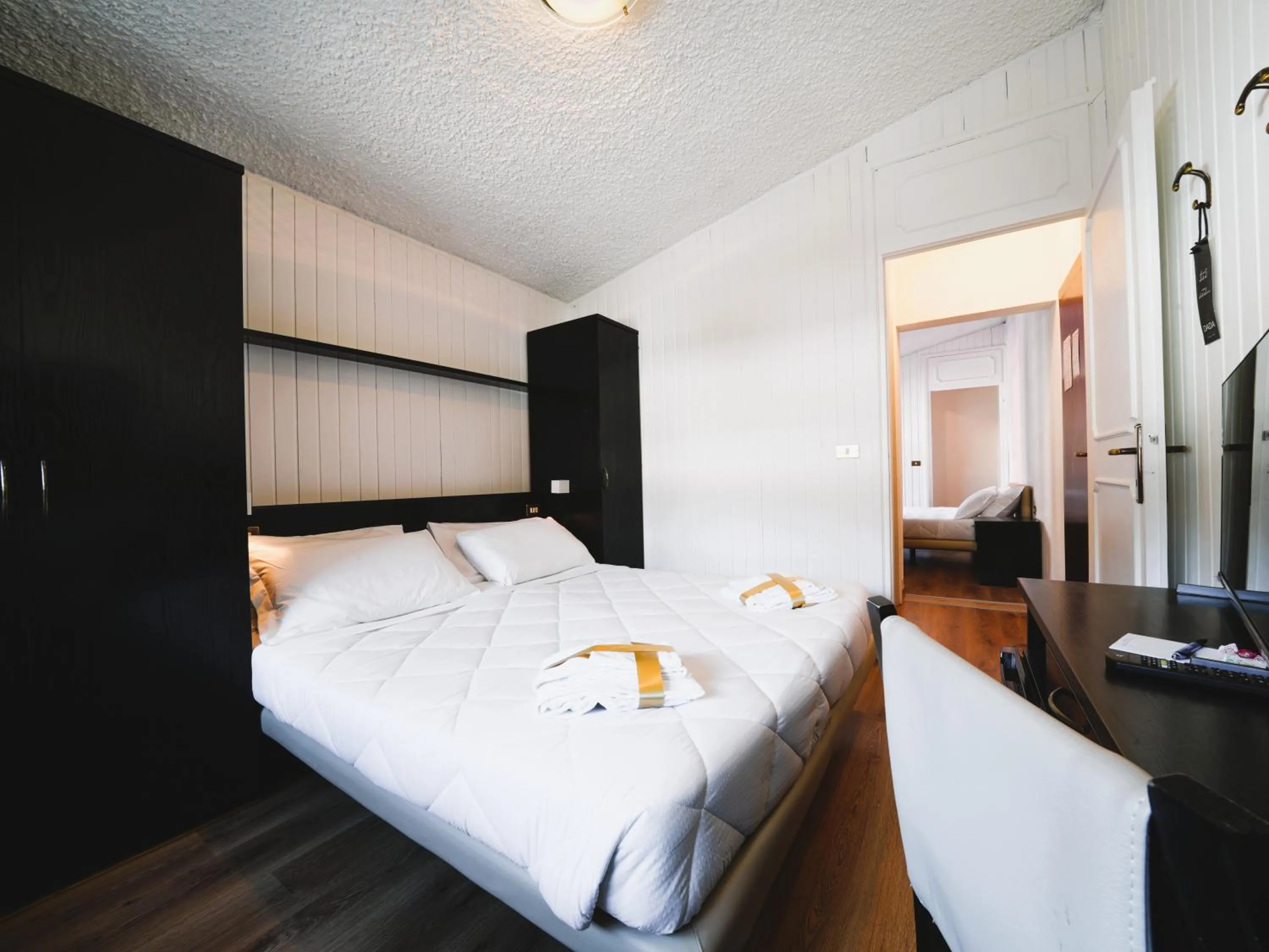 Bedroom, Bed in Hotel Arlecchino - Dada Hotels