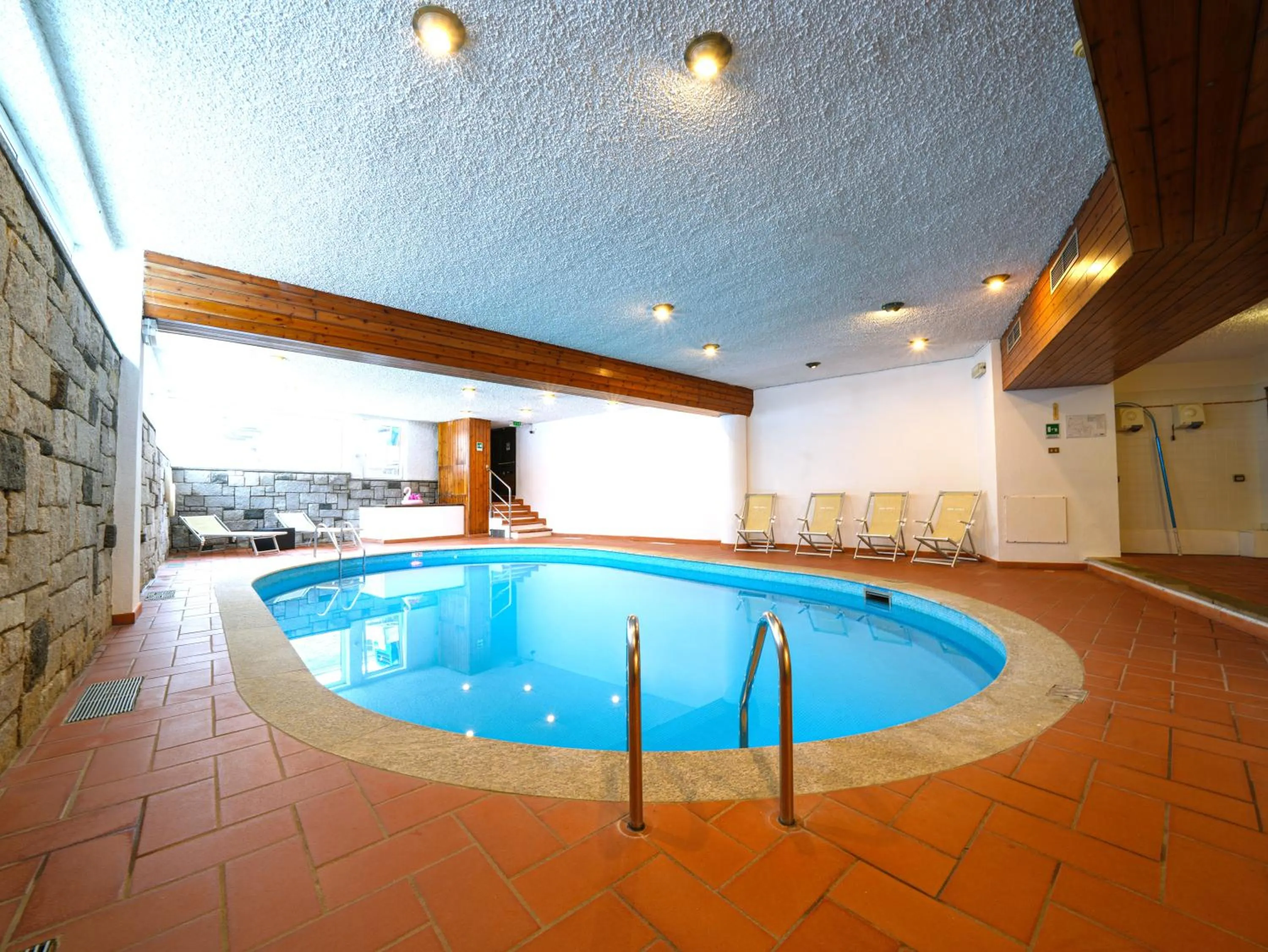 Swimming pool in Hotel Arlecchino - Dada Hotels