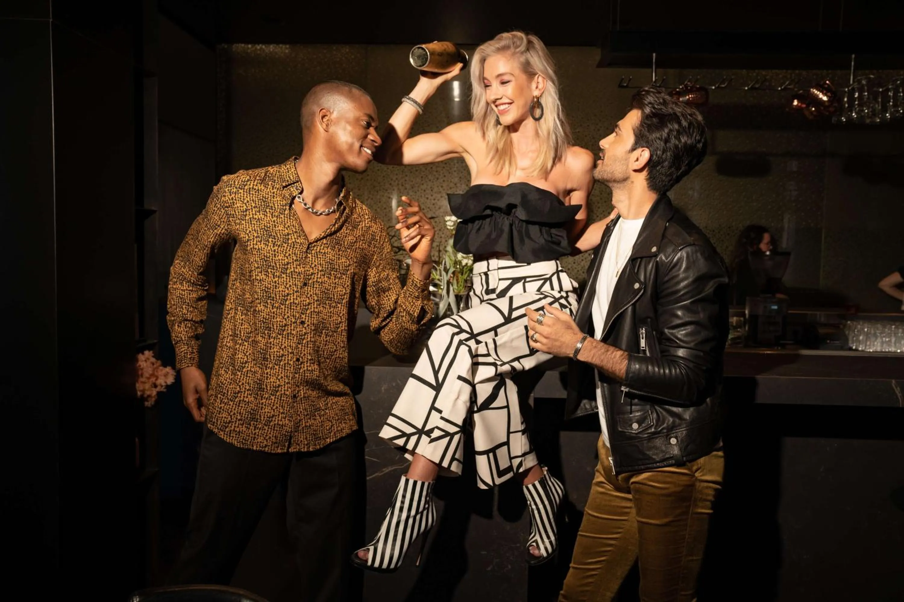 Lounge or bar in art'otel amsterdam, Powered by Radisson Hotels