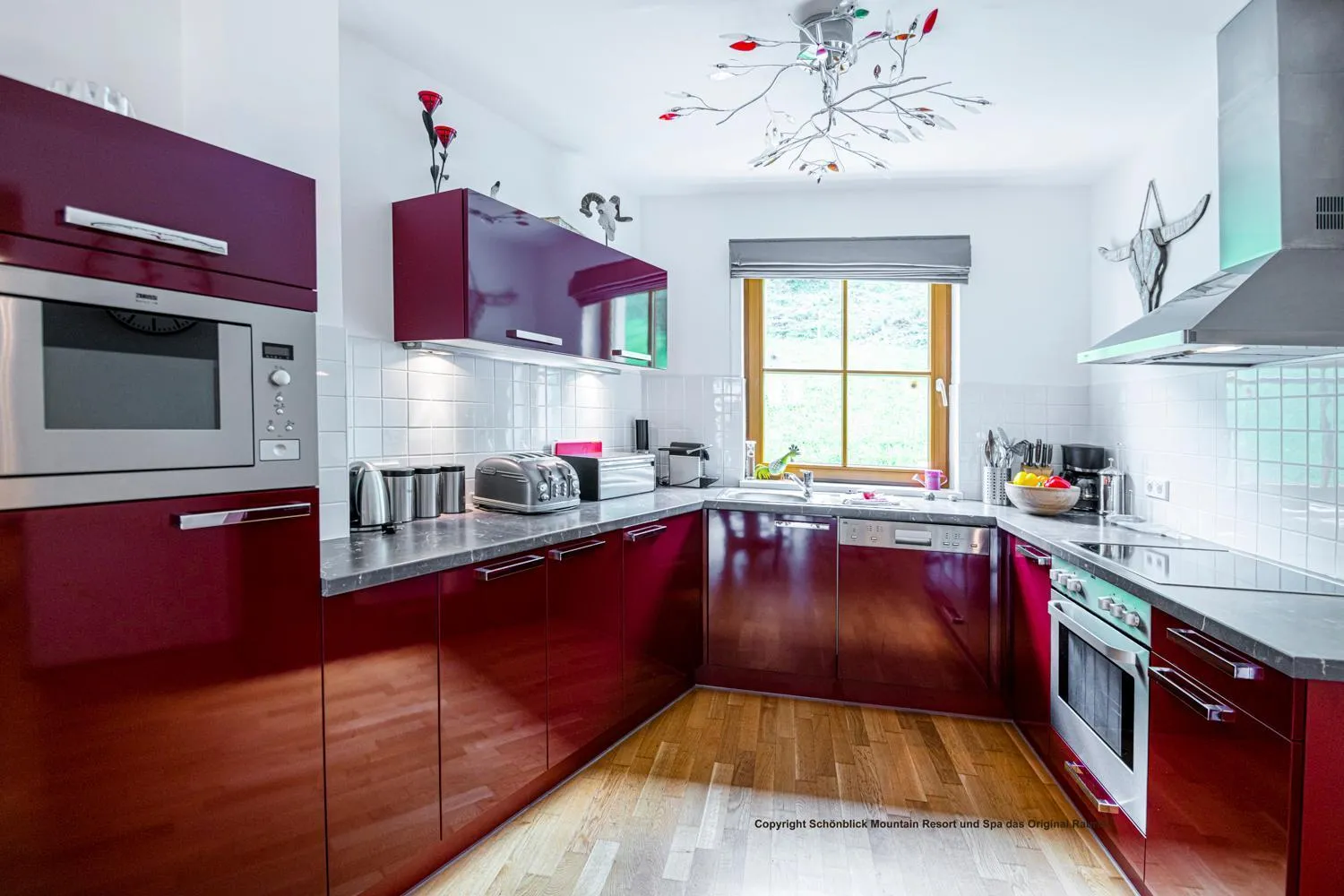 Kitchen or kitchenette in Schönblick Mountain Resort & Spa - Das Original!