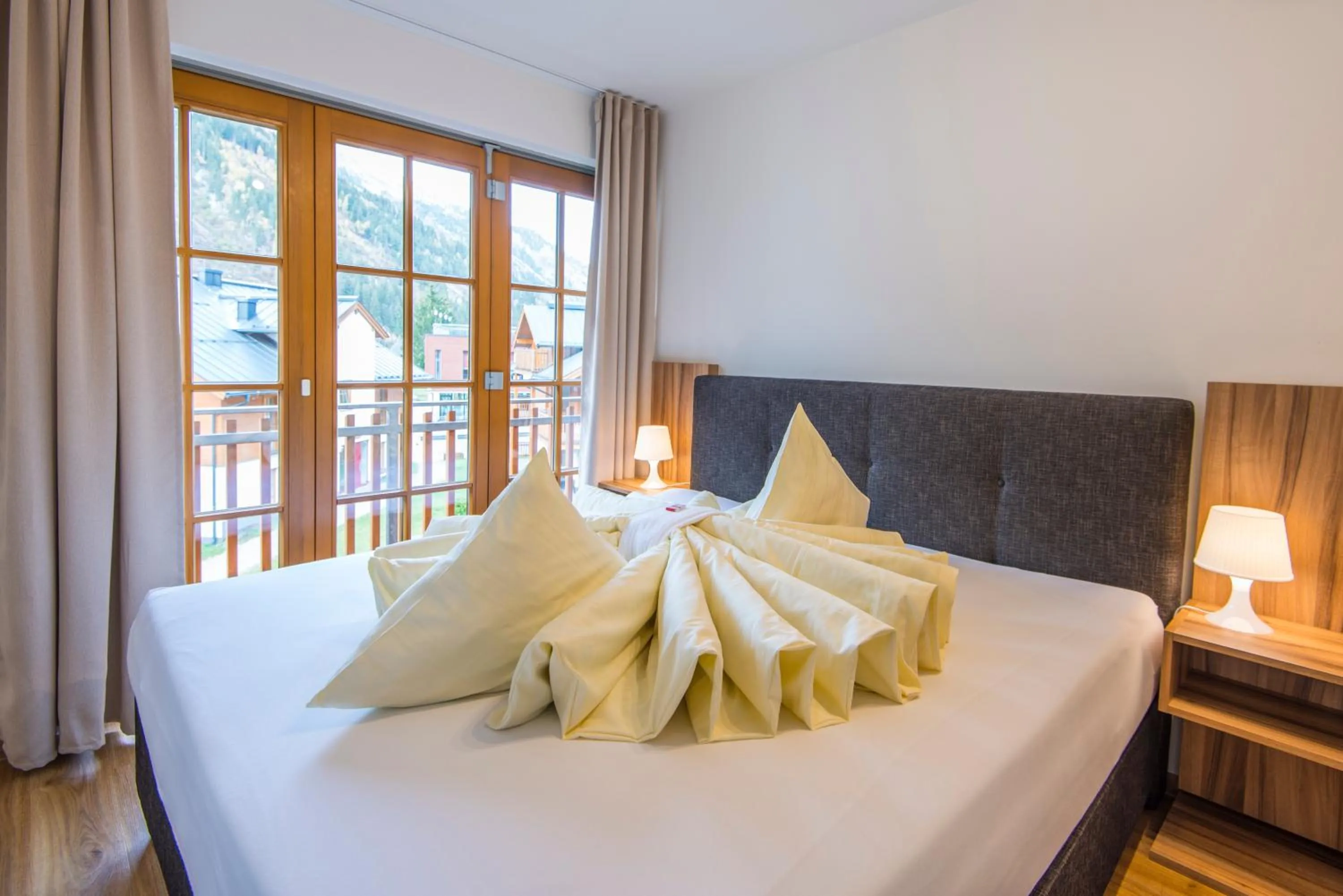 Bed in Schönblick Mountain Resort & Spa - Das Original!