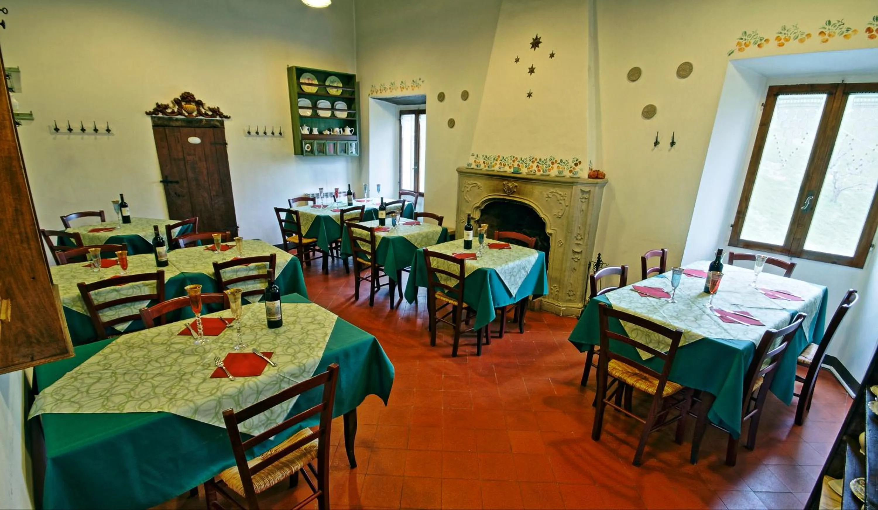 Restaurant/places to eat in Antica Locanda La Canonica
