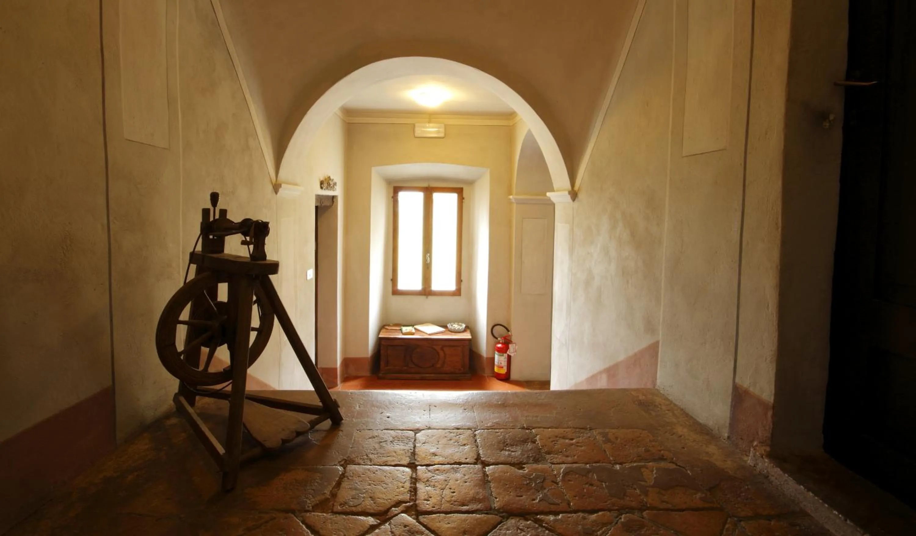 Decorative detail in Antica Locanda La Canonica