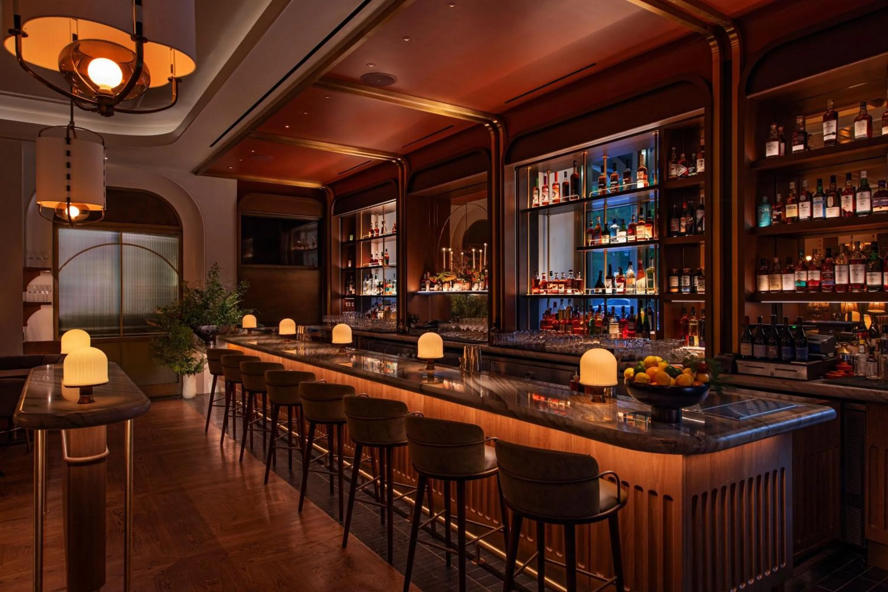 Lounge or bar in JW Marriott Essex House New York