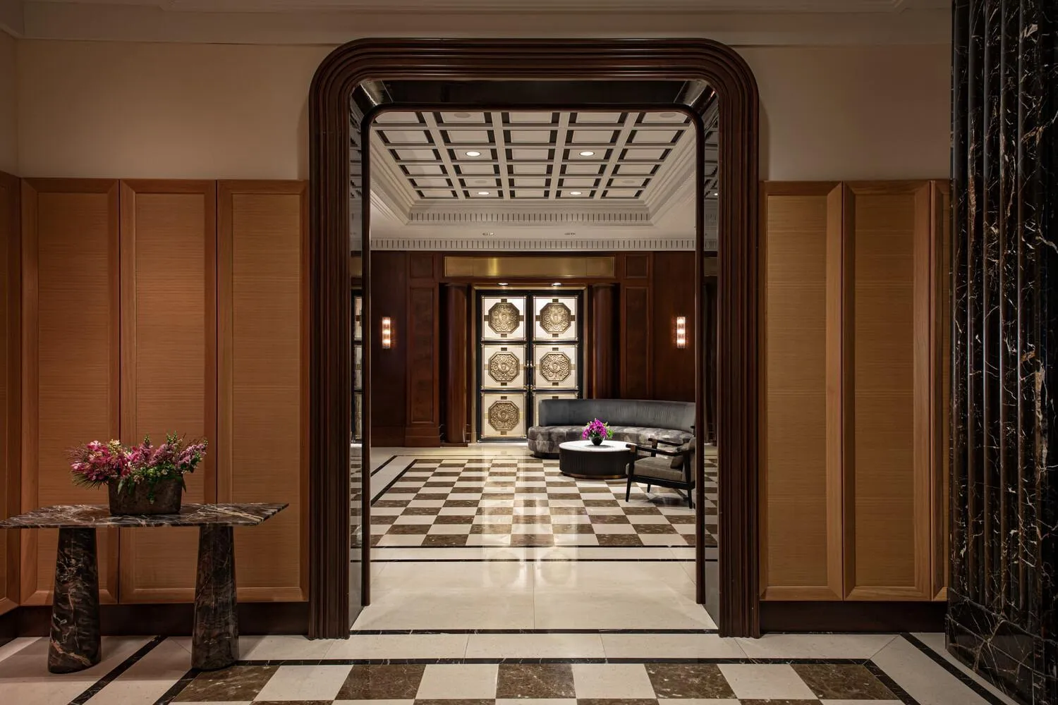 Lobby or reception, Bed in JW Marriott Essex House New York