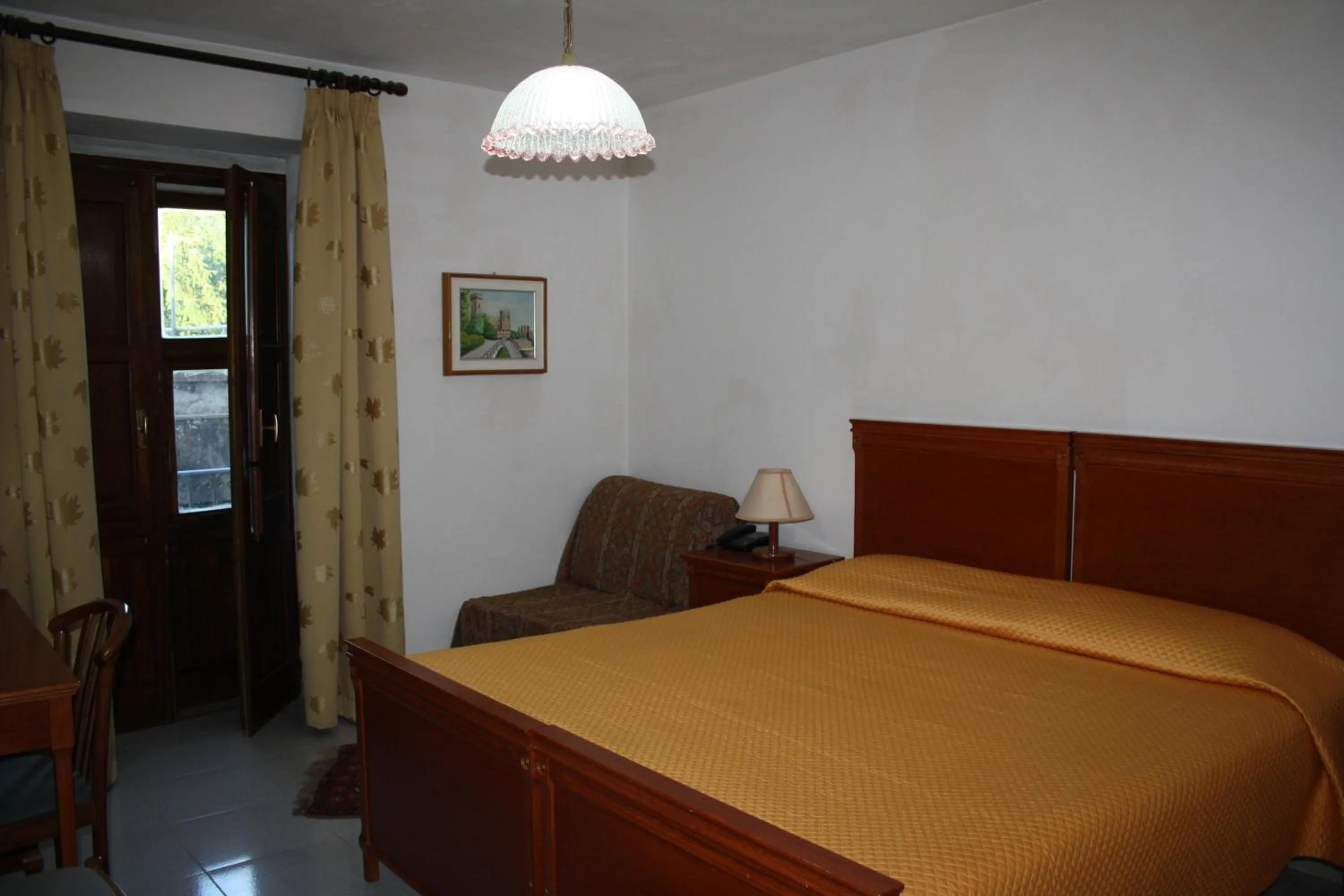 Photo of the whole room, Bed in Hotel Edelweiss