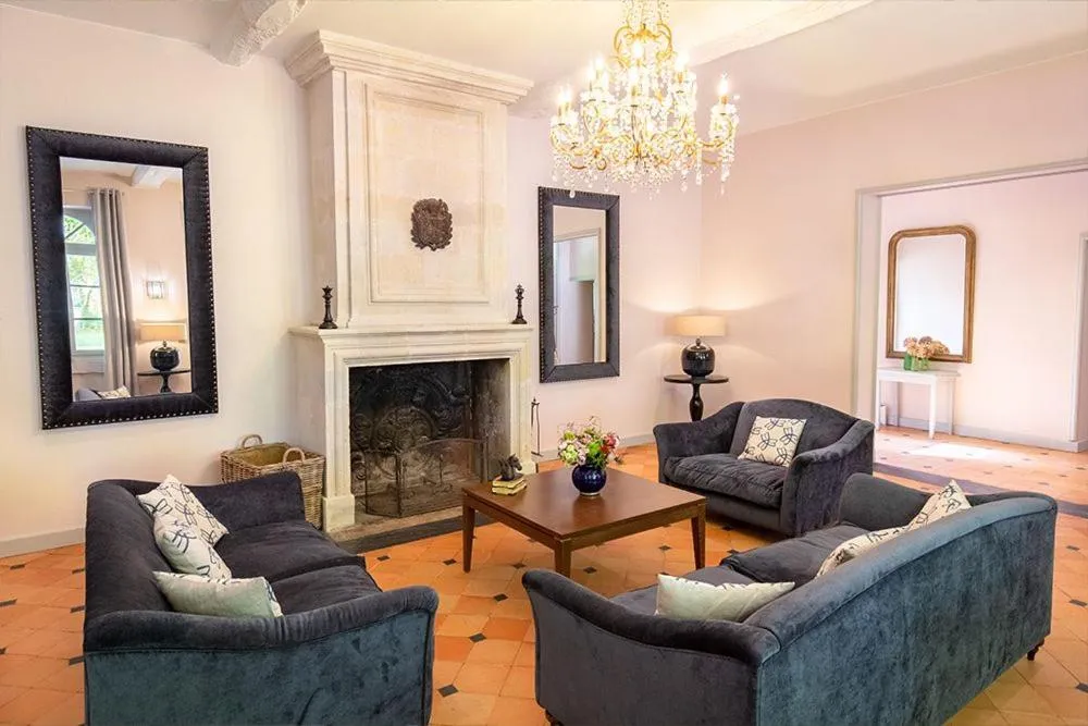 Living room in Hotel Haras De La Potardiere