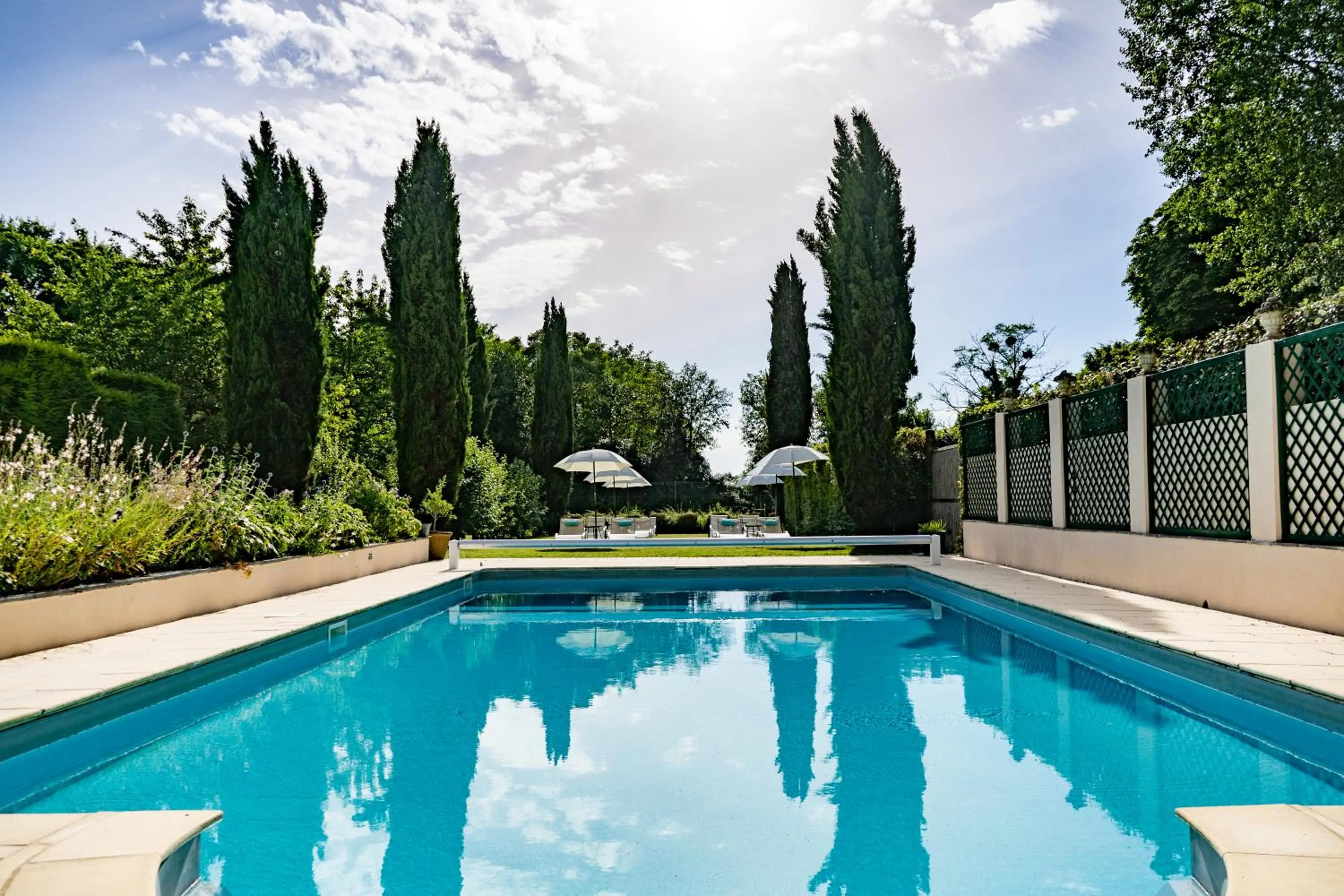 Swimming pool in Hotel Haras De La Potardiere