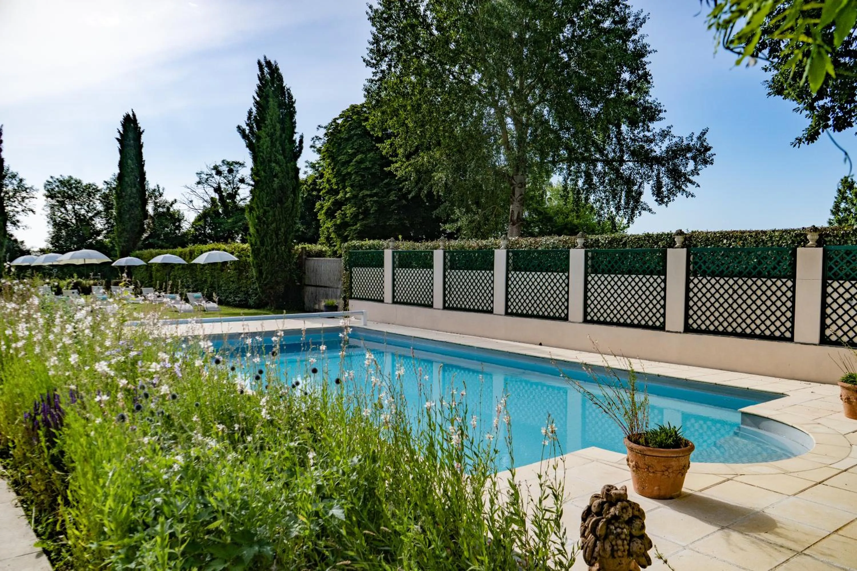 Swimming pool in Hotel Haras De La Potardiere