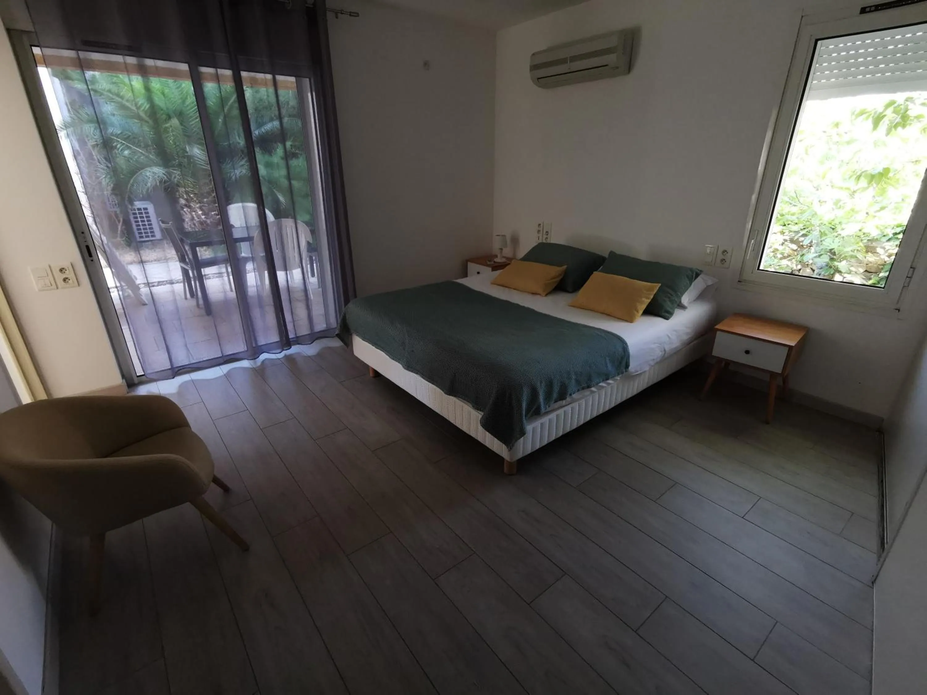 Bedroom, Bed in Résidence Saint Michel