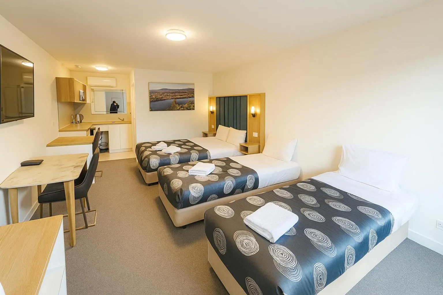 Bed in Eildon Lake Motel