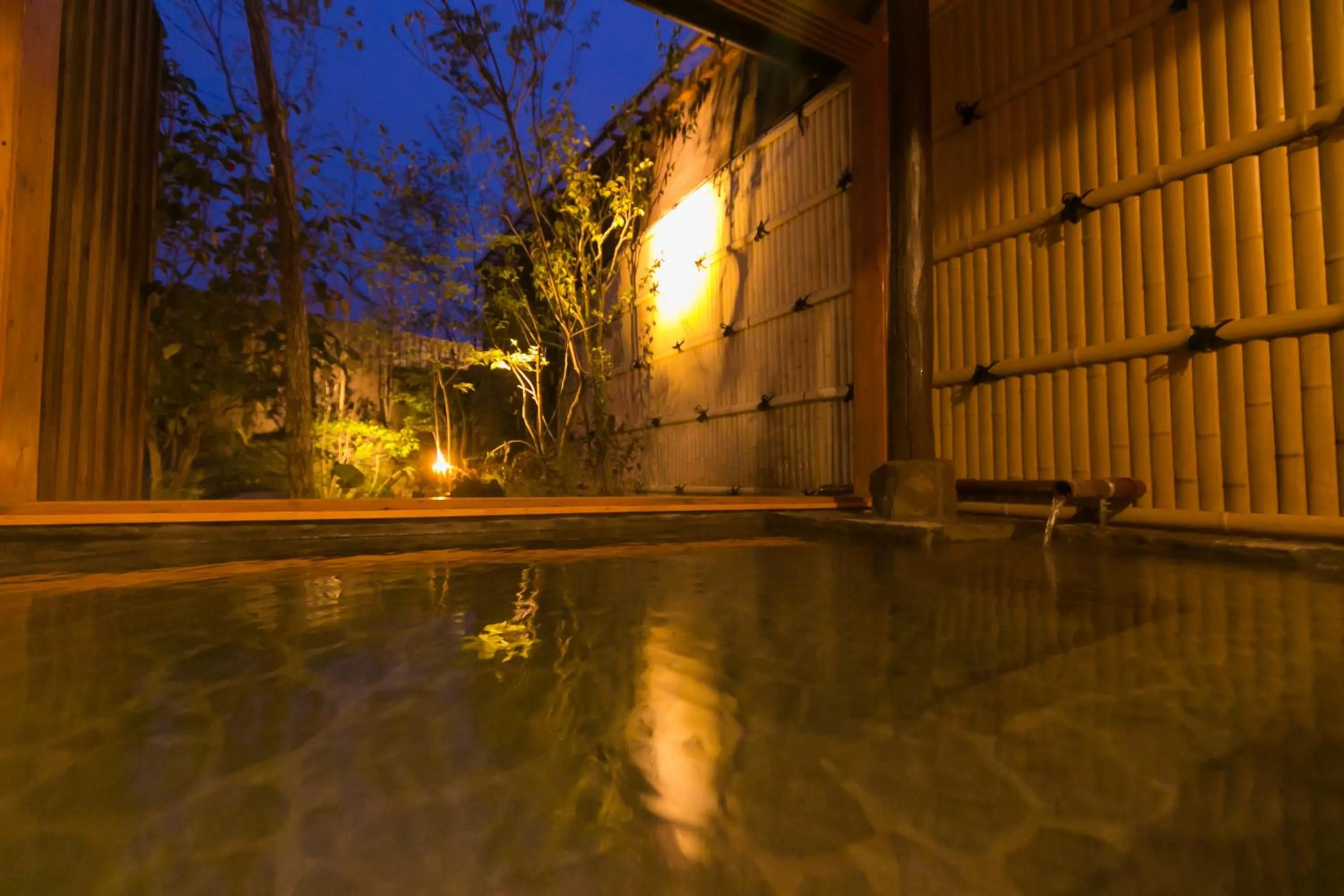 Hot Spring Bath in Yumeoi-so