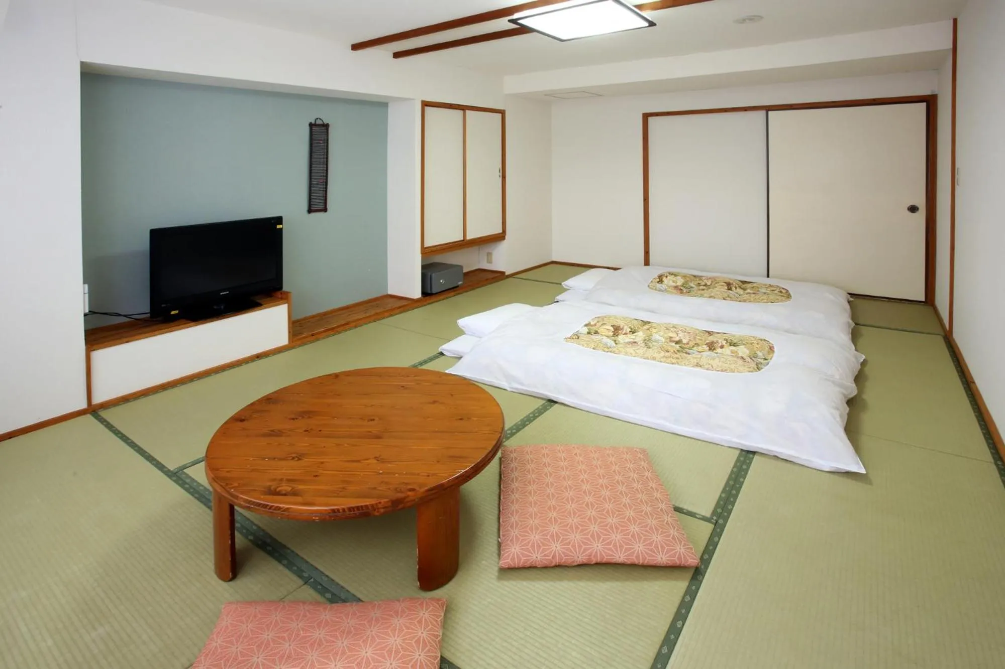 Photo of the whole room, Bed in Yumeoi-so