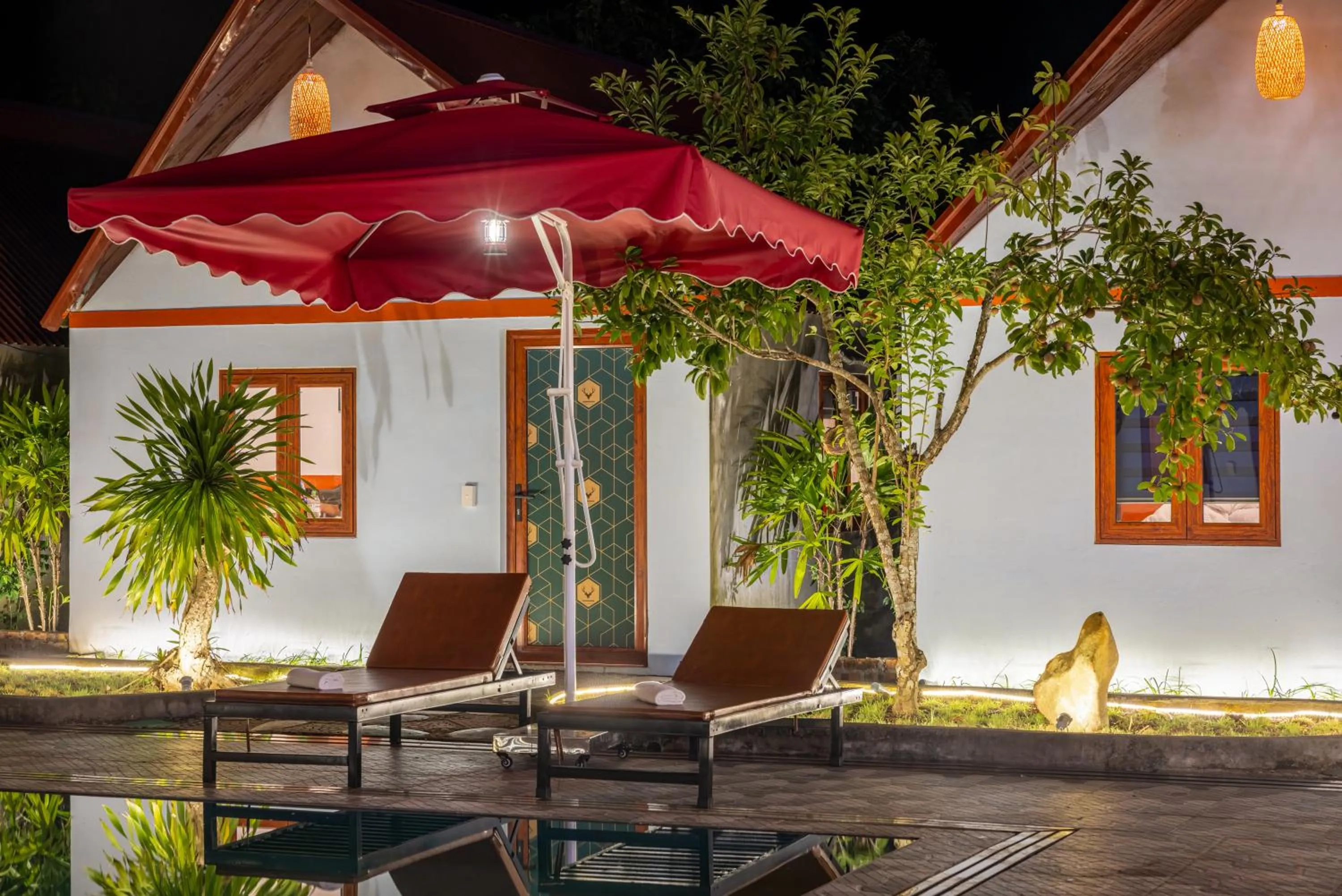 Property building in Cat Ba Serena Homestay And Swimming Pool