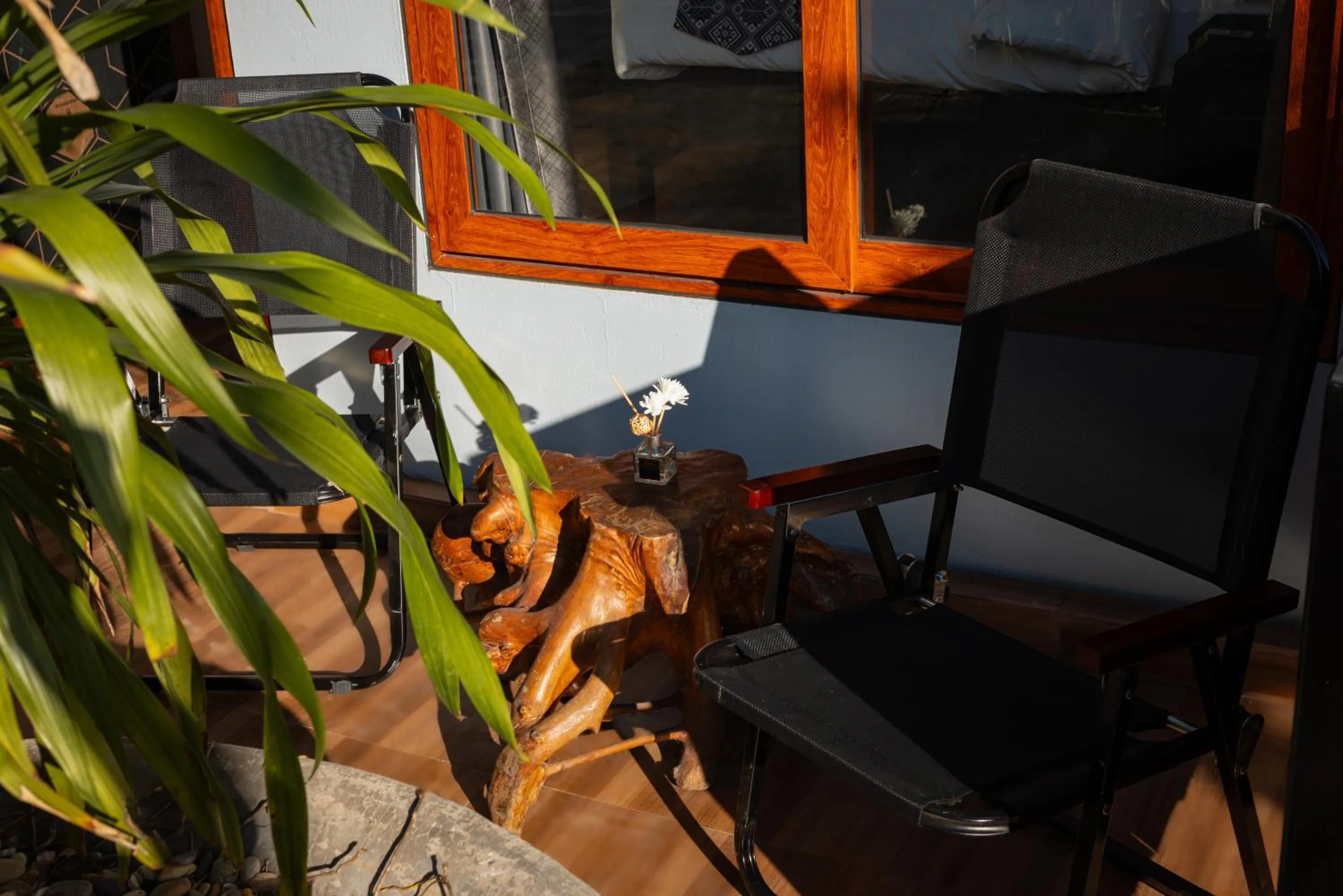 Balcony/Terrace in Cat Ba Serena Homestay And Swimming Pool