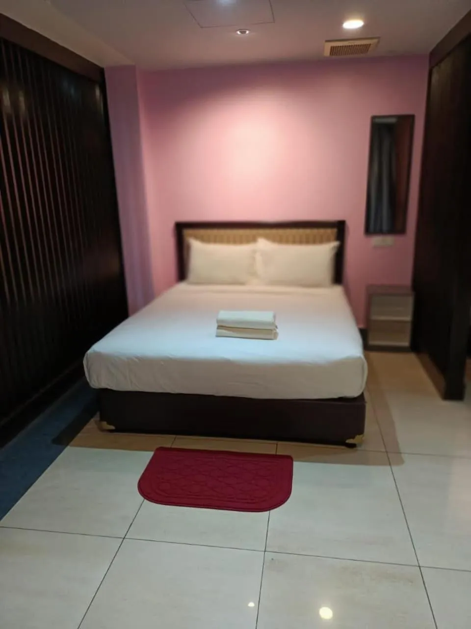 Bed in Hotel Sri Sutra PJ 222