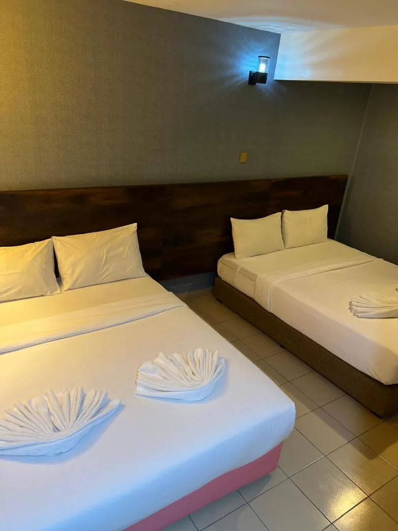 Bed in Hotel Sri Sutra PJ 222