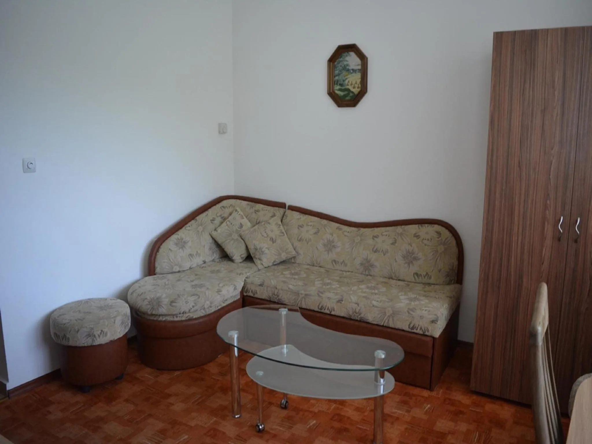 One-Bedroom Suite in Blyan Family Hotel