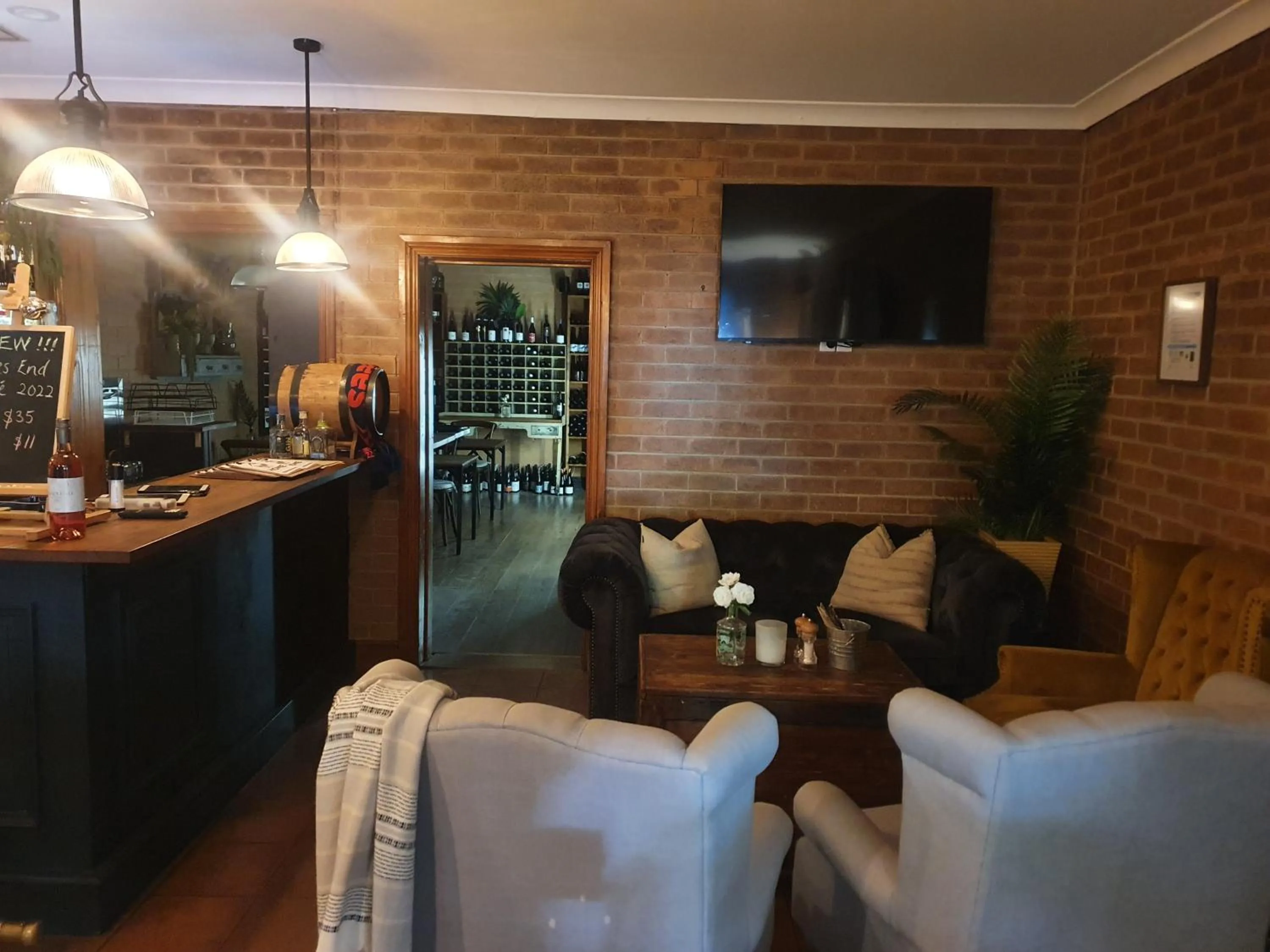 Lounge or bar in The Lancefield Lodge
