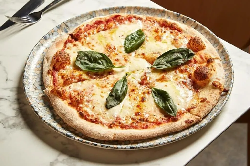 Restaurant/places to eat in The Lancefield Lodge