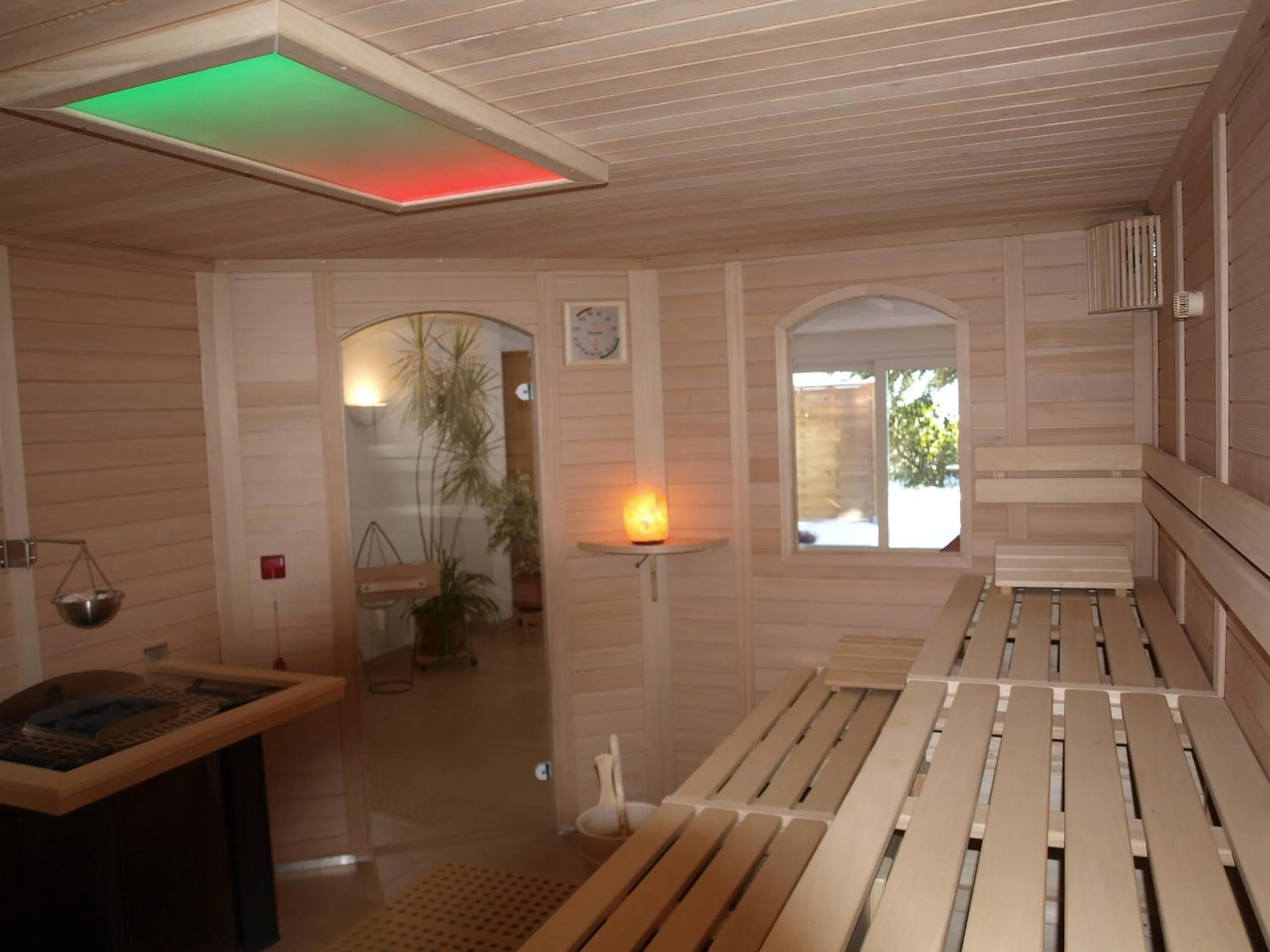 Spa and wellness centre/facilities in Hotel Restaurant Peterle