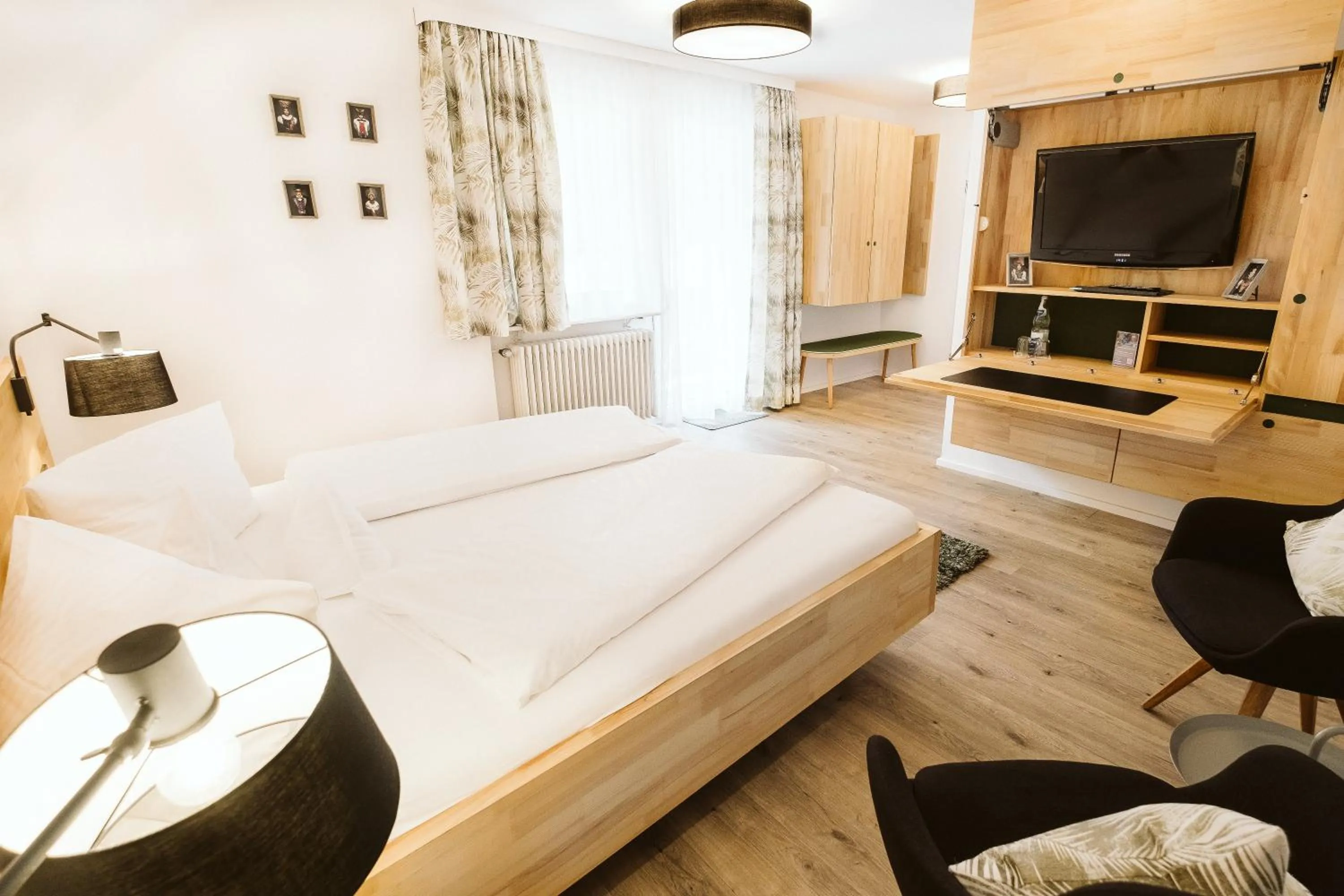 Breakfast in Hotel Restaurant Peterle