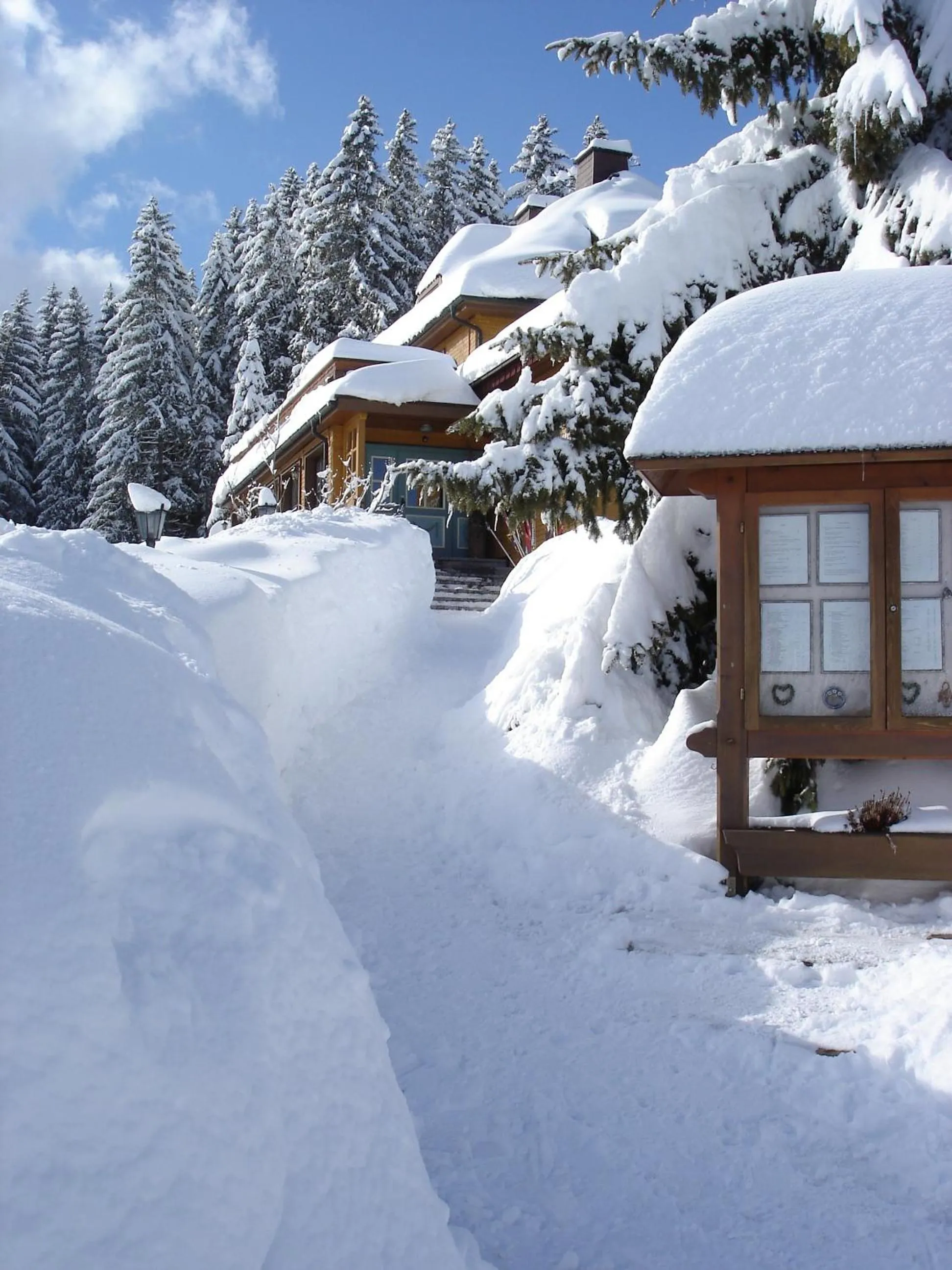Facade/entrance in Hotel Restaurant Peterle