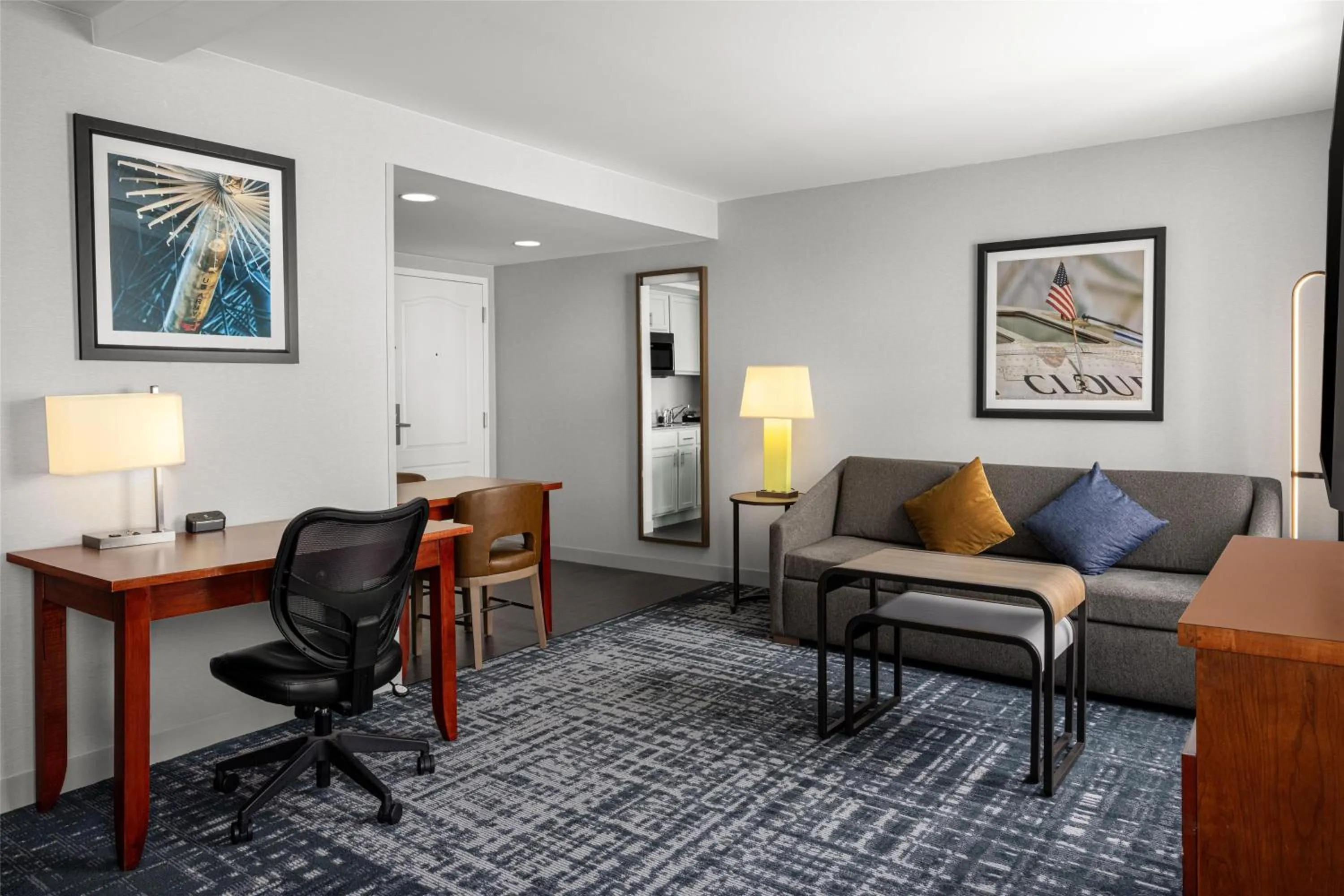 Bedroom in Homewood Suites by Hilton Dulles-North Loudoun