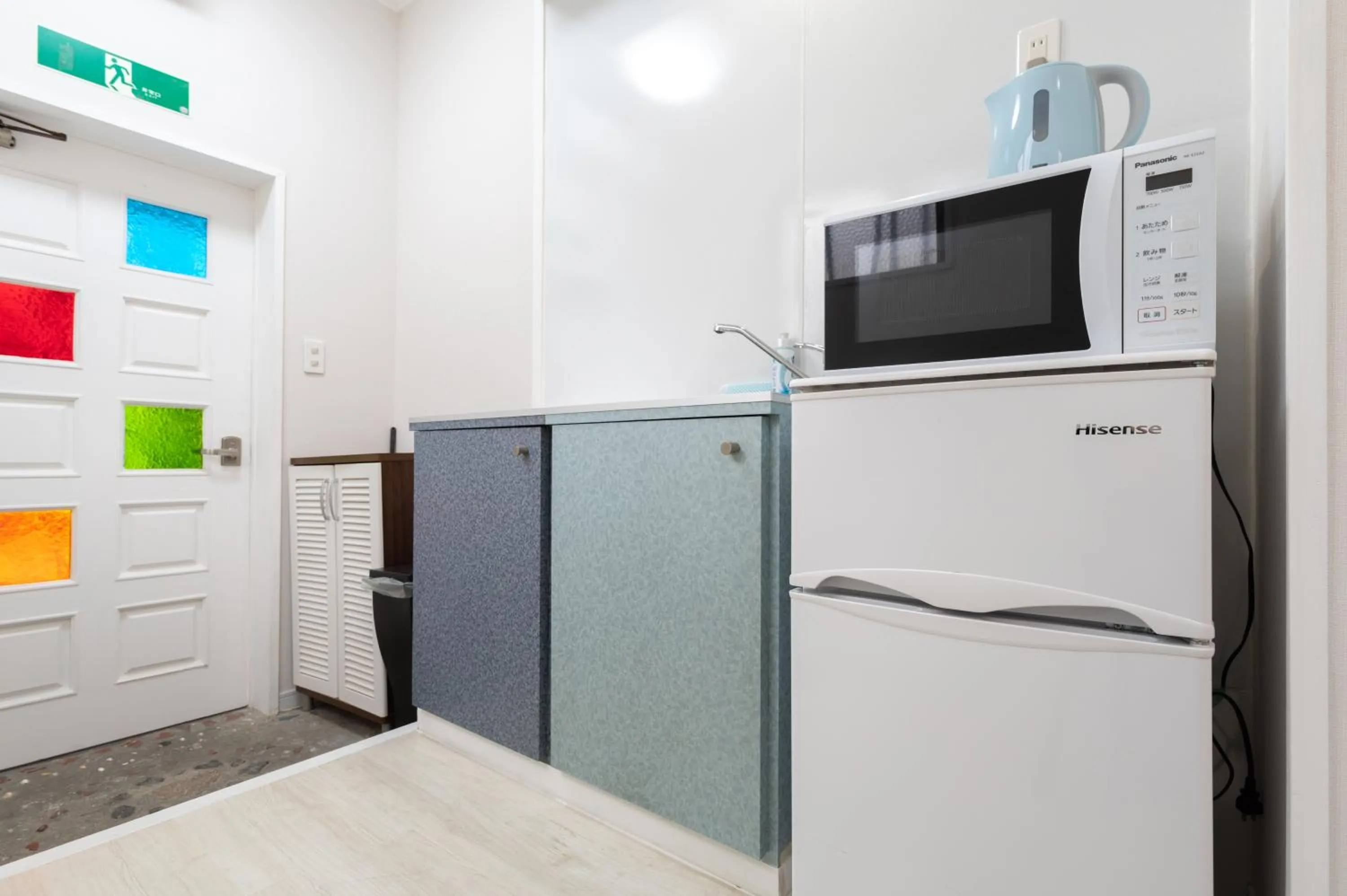 Kitchen or kitchenette in Maximum of 21 people can be rented in one building 3 minutes walk to Tomari Port 10 minutes drive to the airport No parking lot 30 seconds walk from paid parking lot warayunso port city May