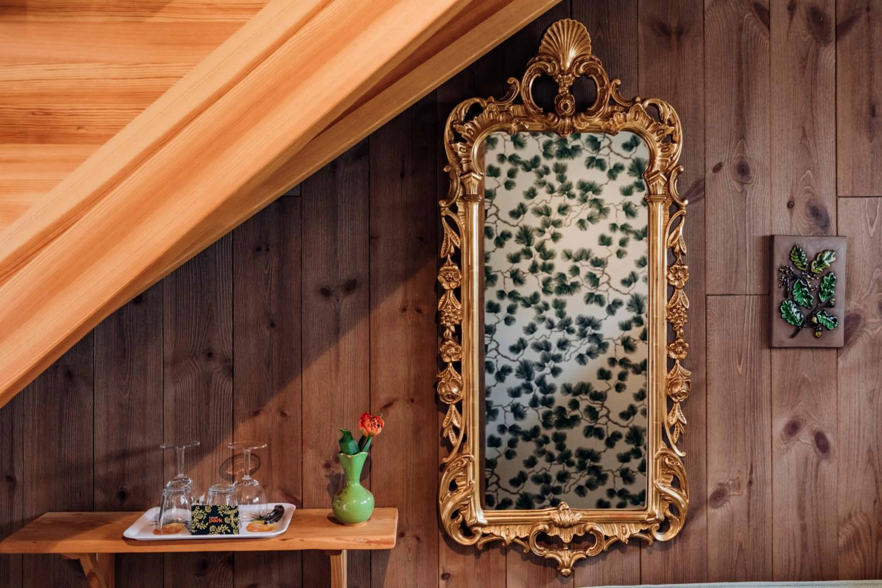 Decorative detail in Hotell Park