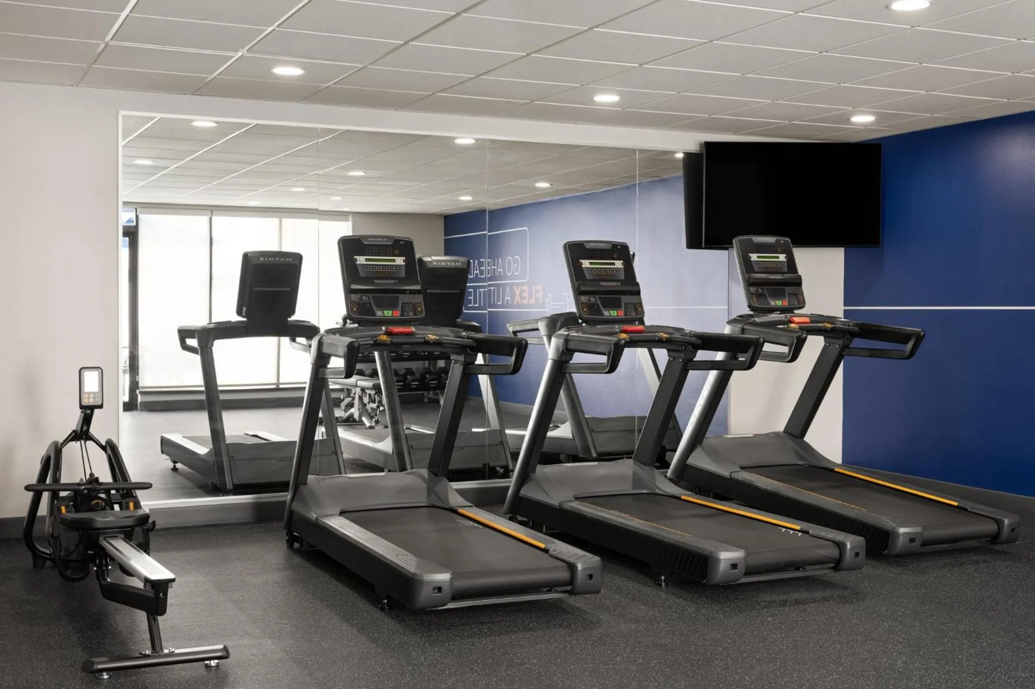 Fitness centre/facilities in Holiday Inn Express Denver Central - North