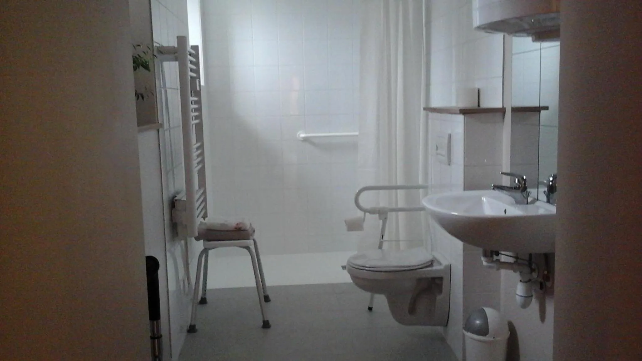 Bathroom in Gîtes de L'Aumondière