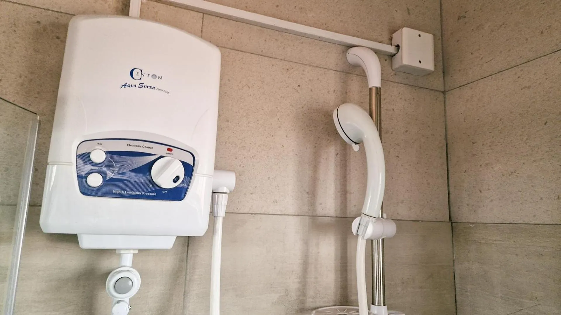 Shower in Eric Wilkins Apartments